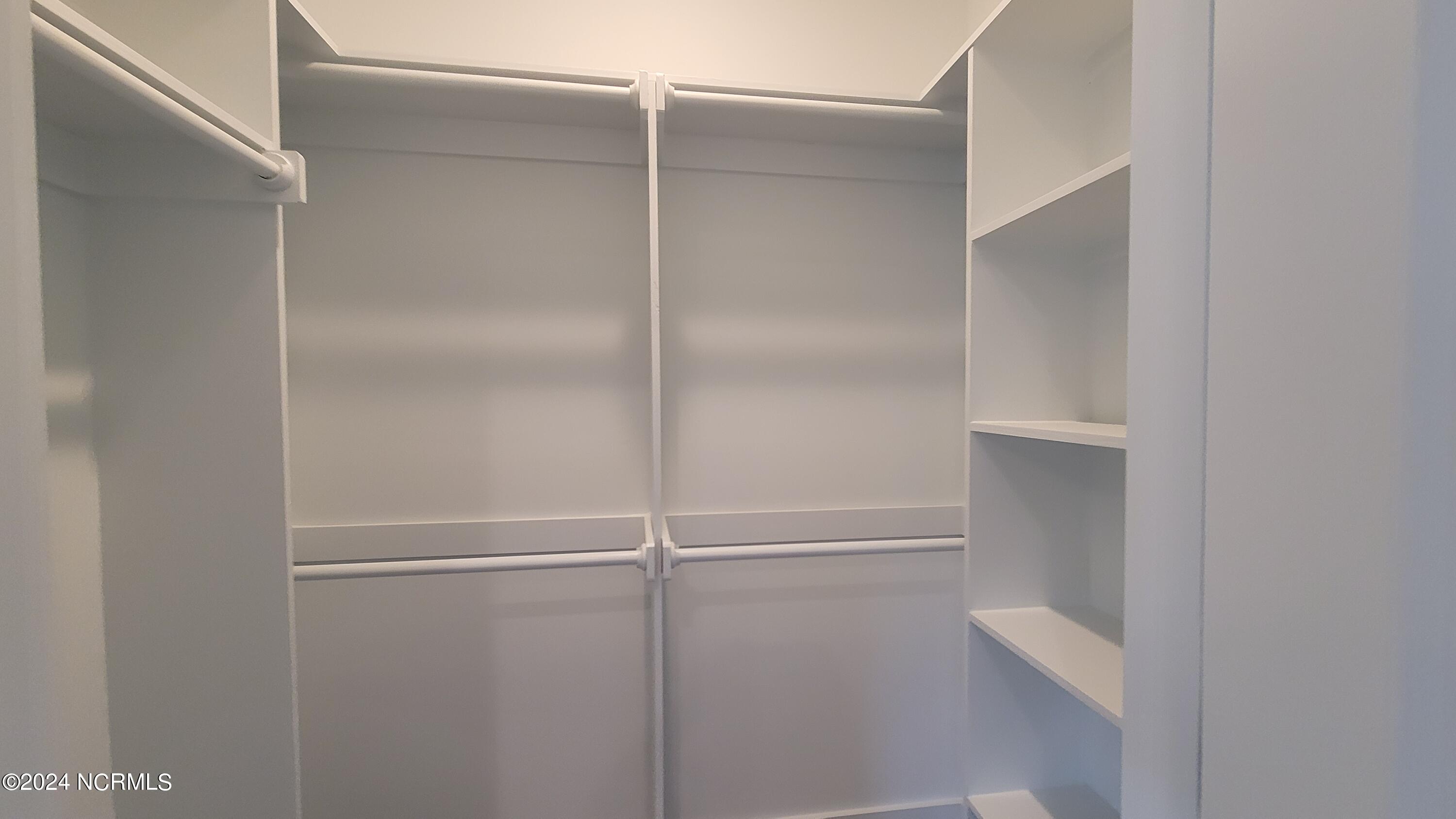 12 Paddington Way Property Photo 14