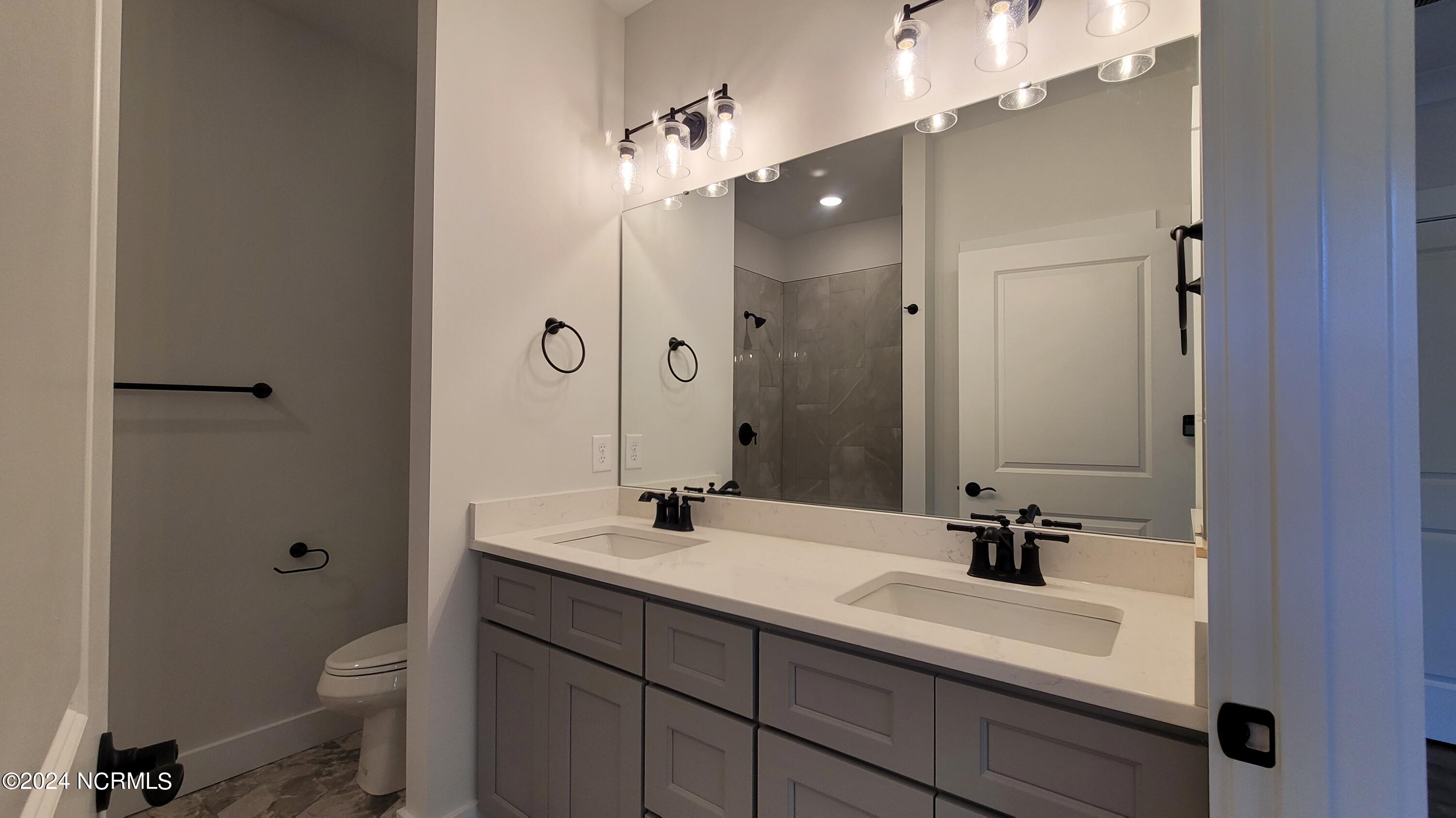 12 Paddington Way Property Photo 15
