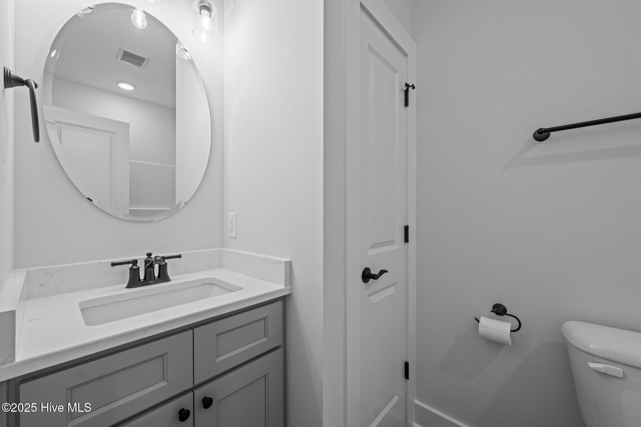 12 Paddington Way Property Photo 32