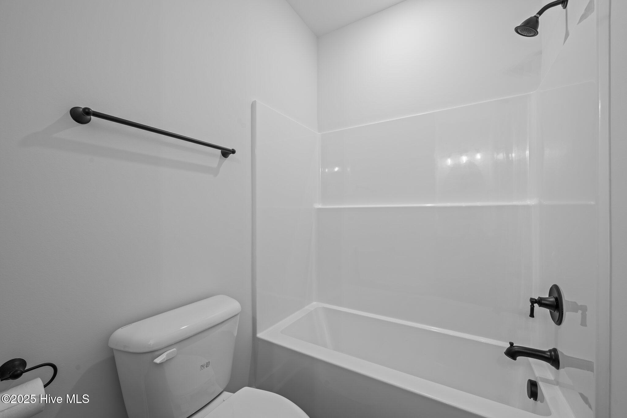 12 Paddington Way Property Photo 33