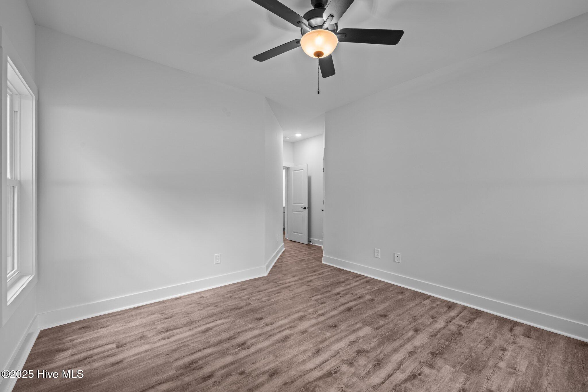 12 Paddington Way Property Photo 35