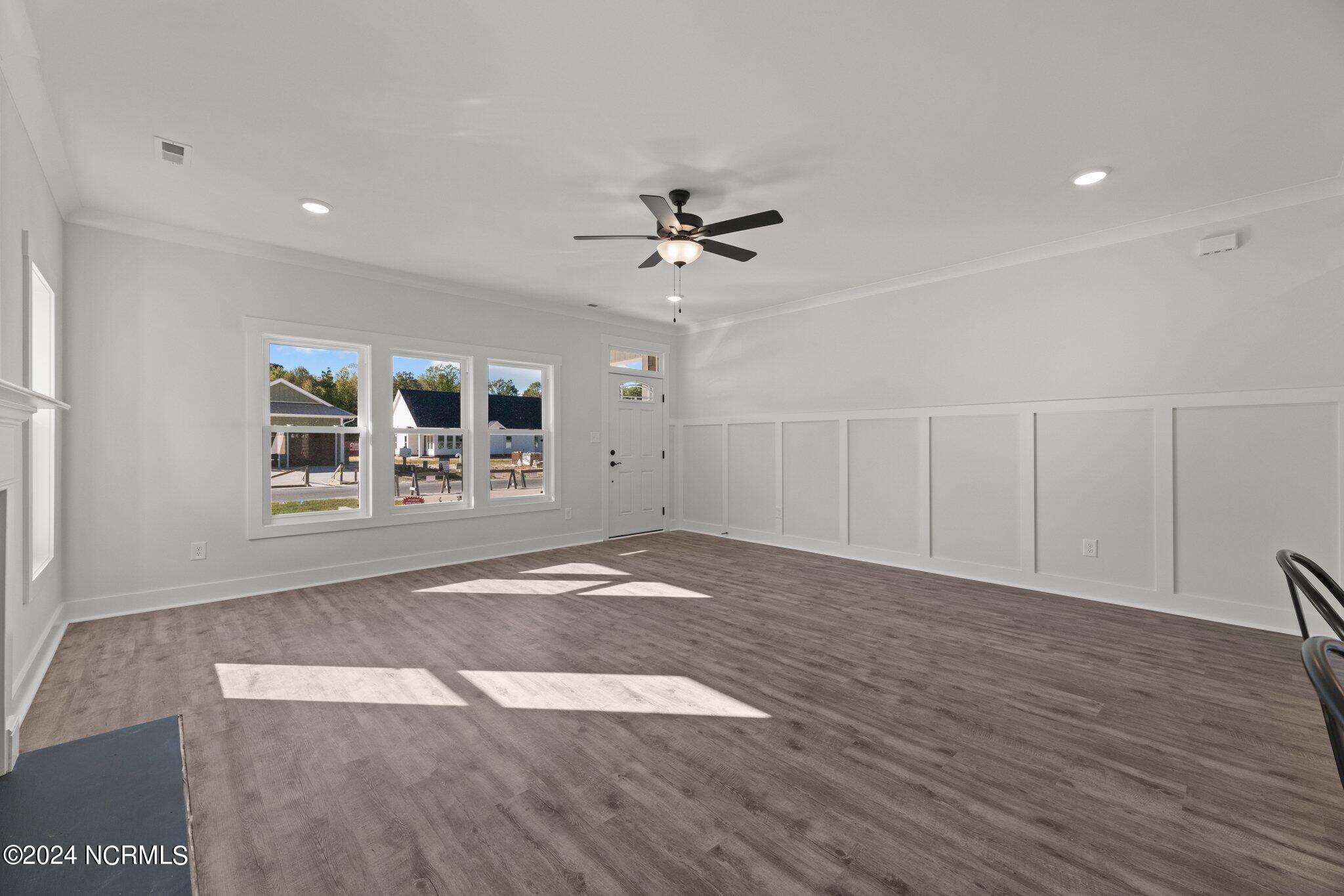 12 Paddington Way Property Photo 61