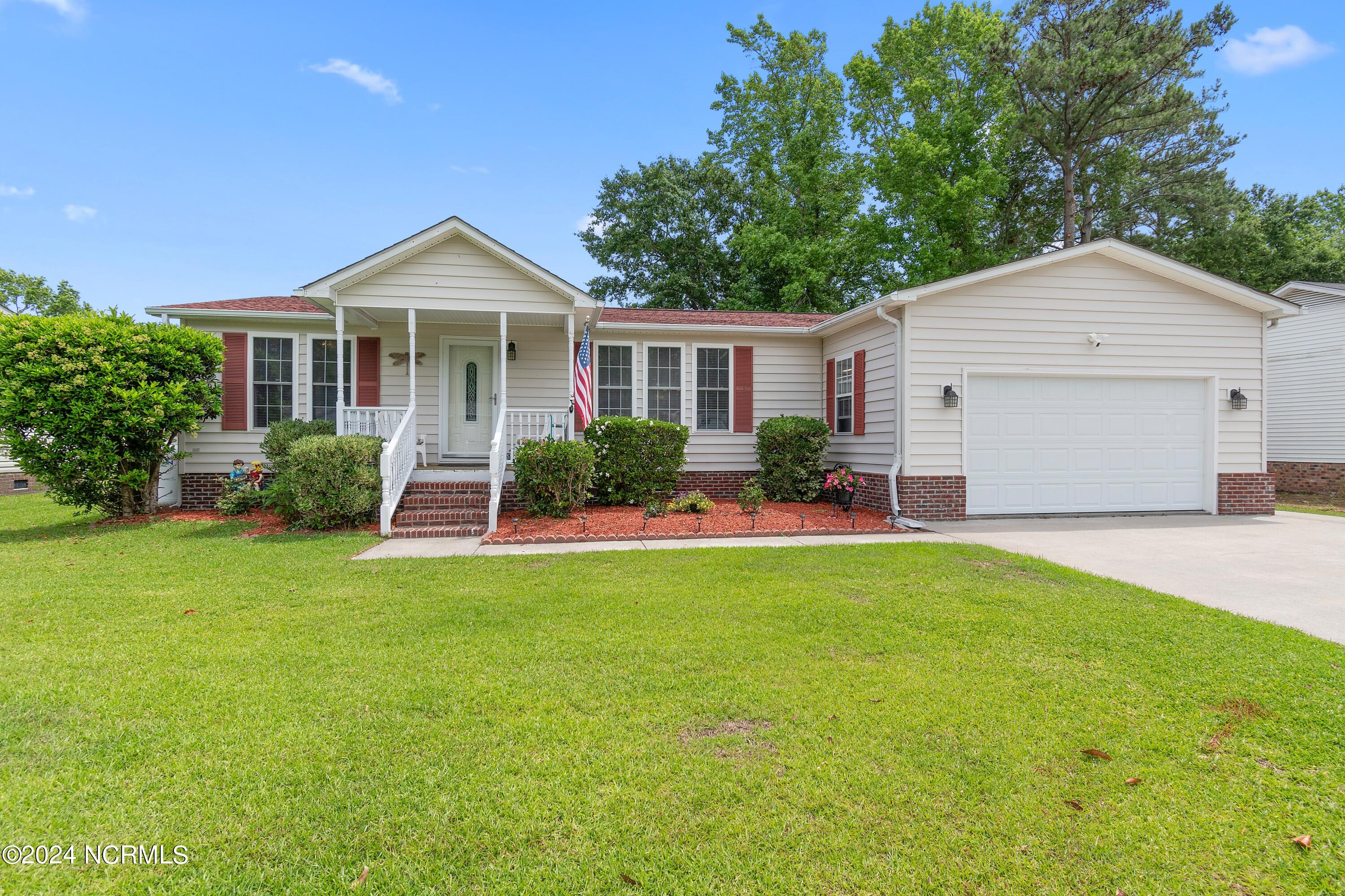 1076 Captains Court Property Photo 1