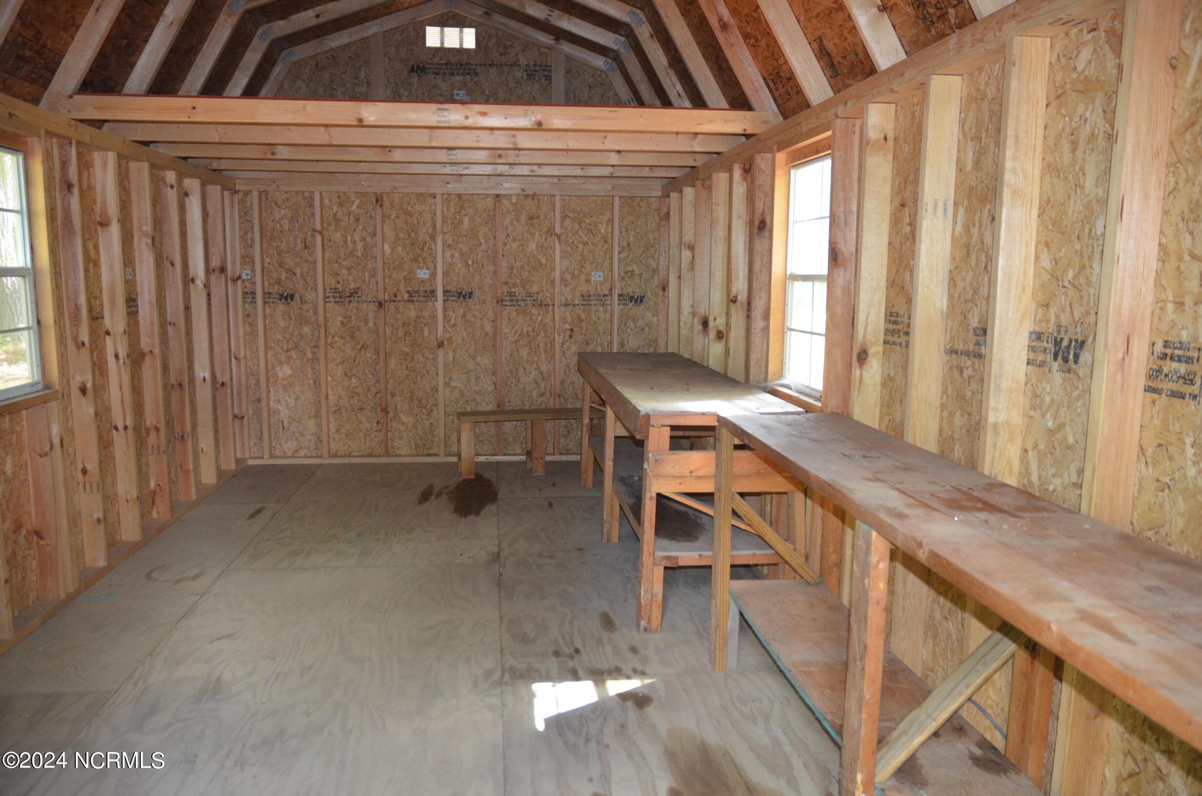 899 Kelly Drive Property Photo 25