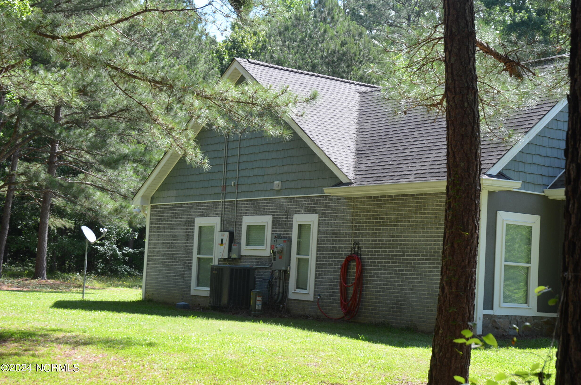 899 Kelly Drive Property Photo 26