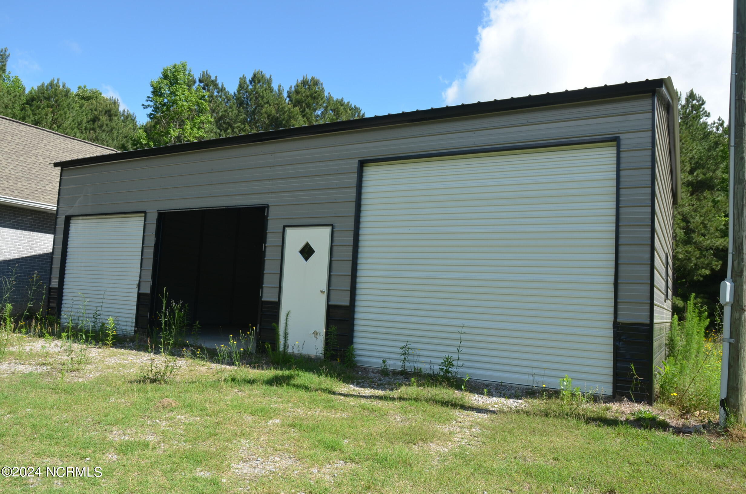 899 Kelly Drive Property Photo 31