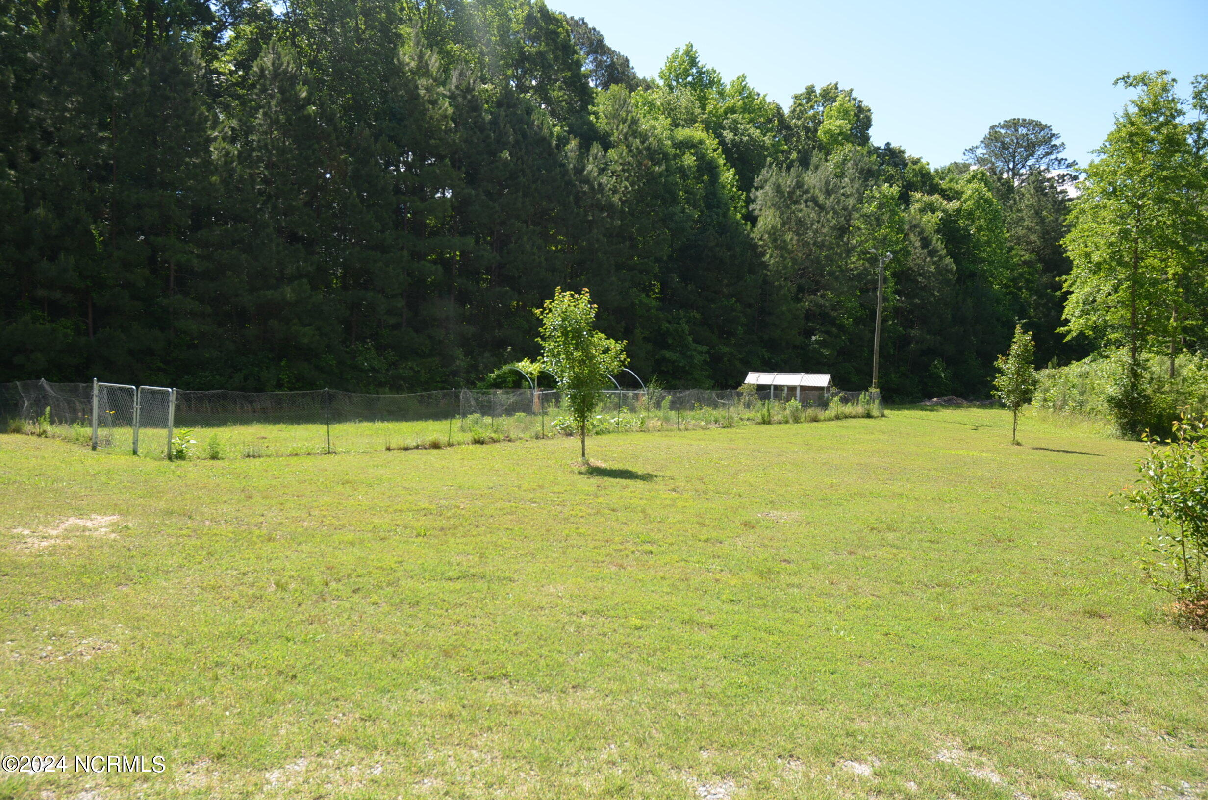 899 Kelly Drive Property Photo 33