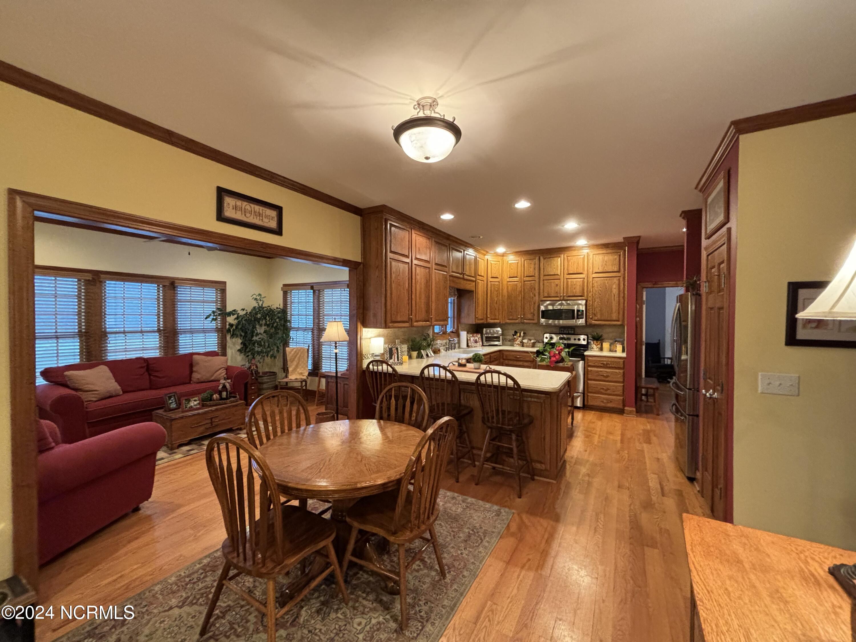 212 Deer Track Drive Property Photo 13