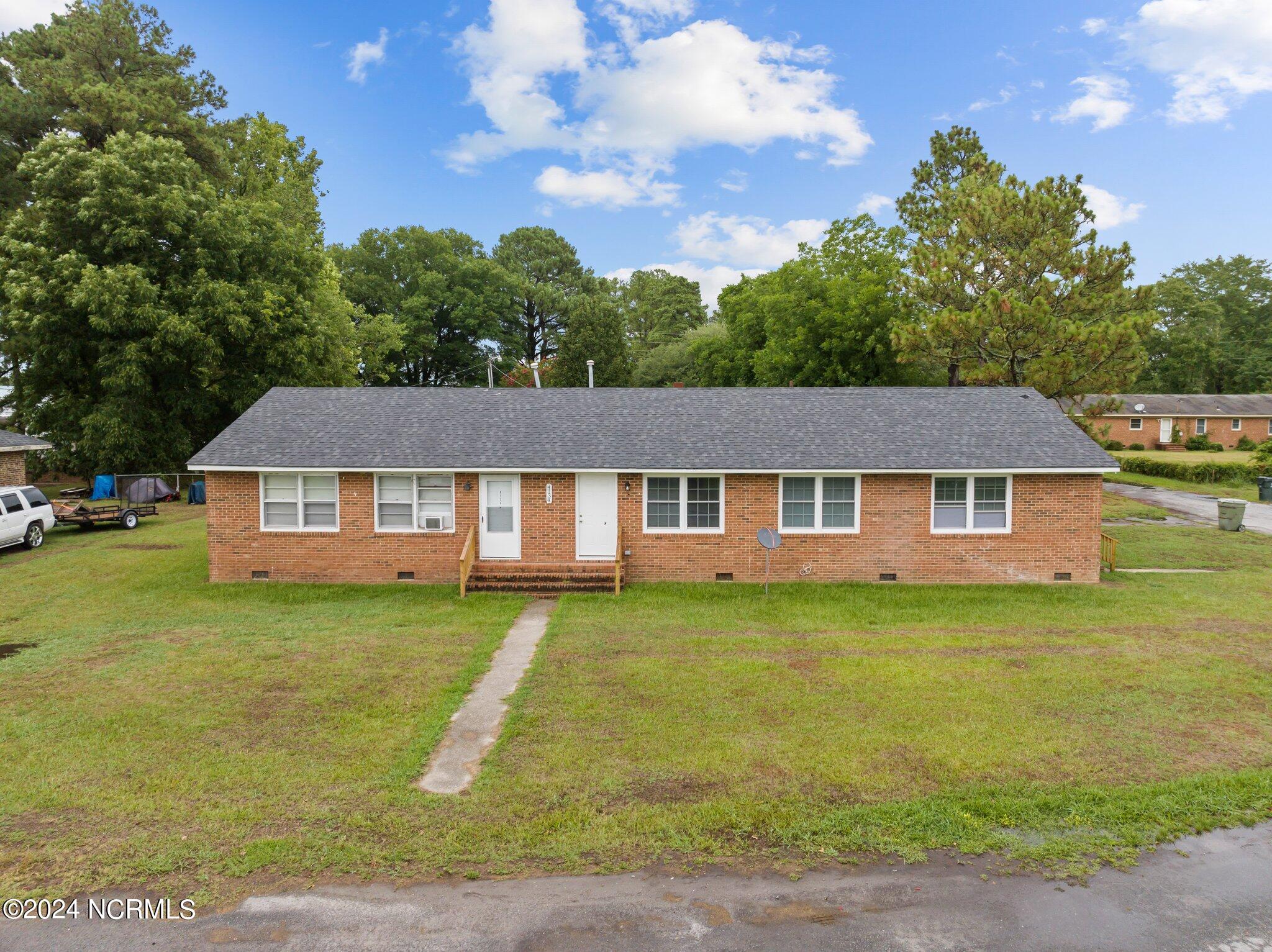 4134 Corbett Circle B Property Photo 1