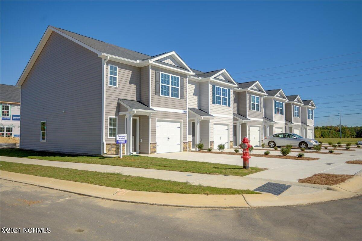 129 Leo Street Property Photo 25