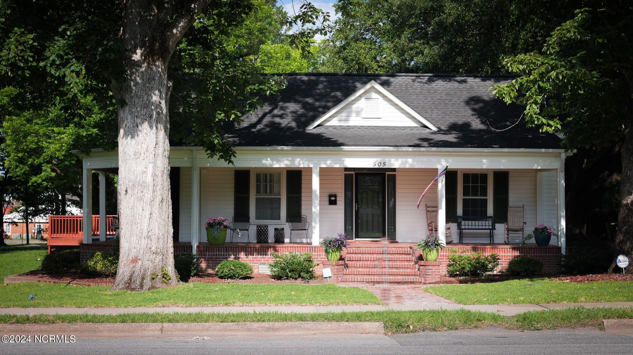505 N Madison Street Property Photo 2