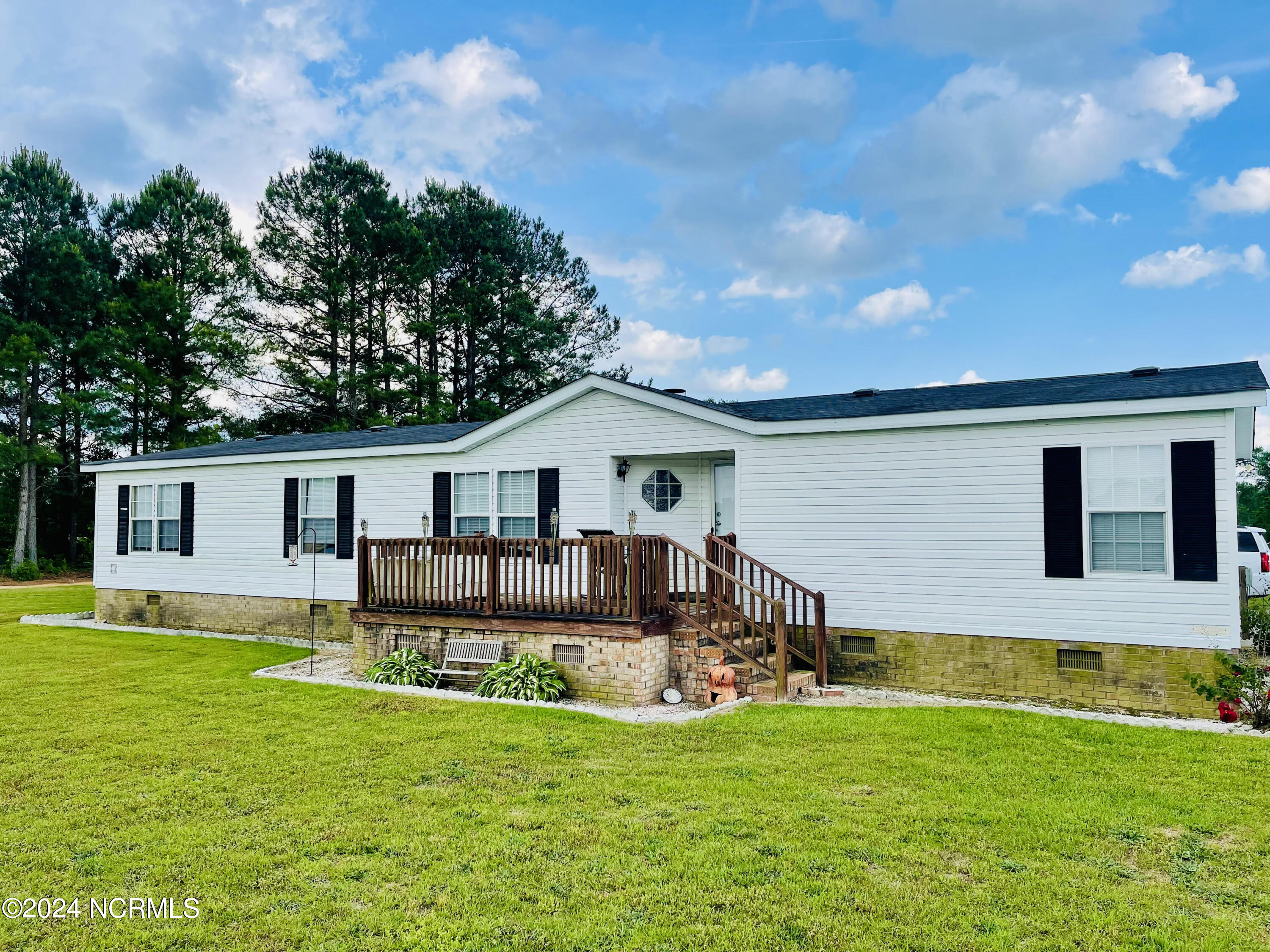 1331 Nixon Road Property Photo