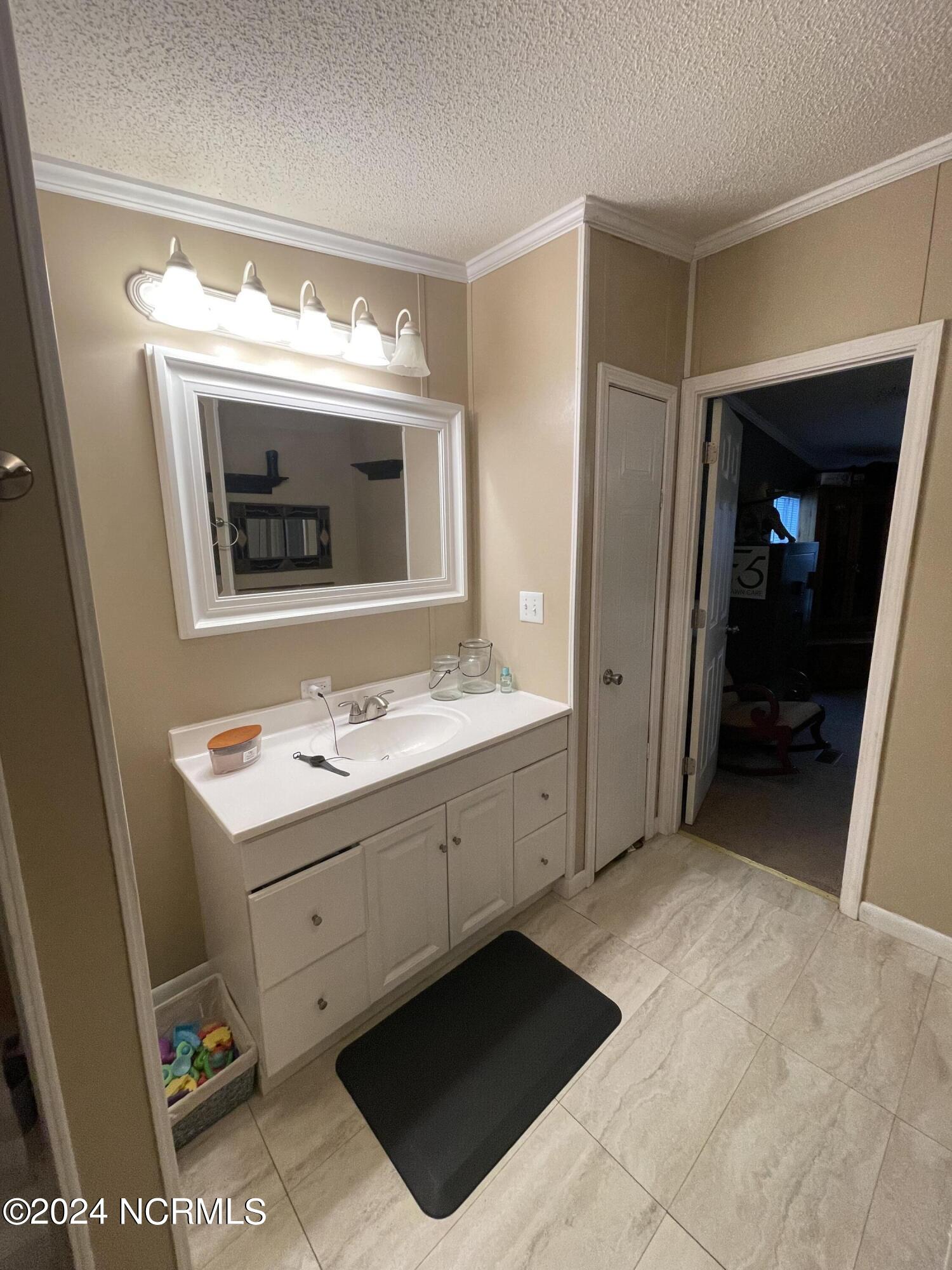 1331 Nixon Road Property Photo 22