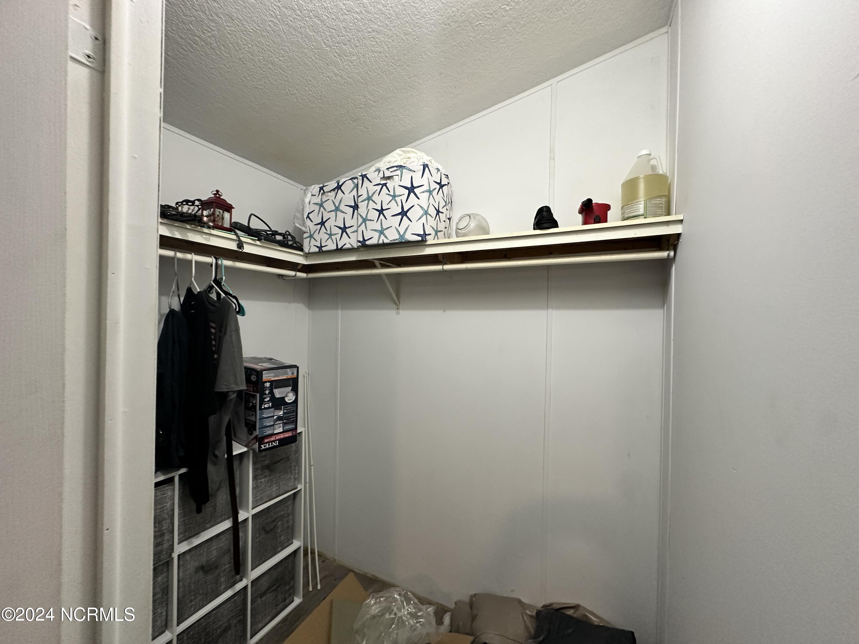 211 Riverview Lane Property Photo 34