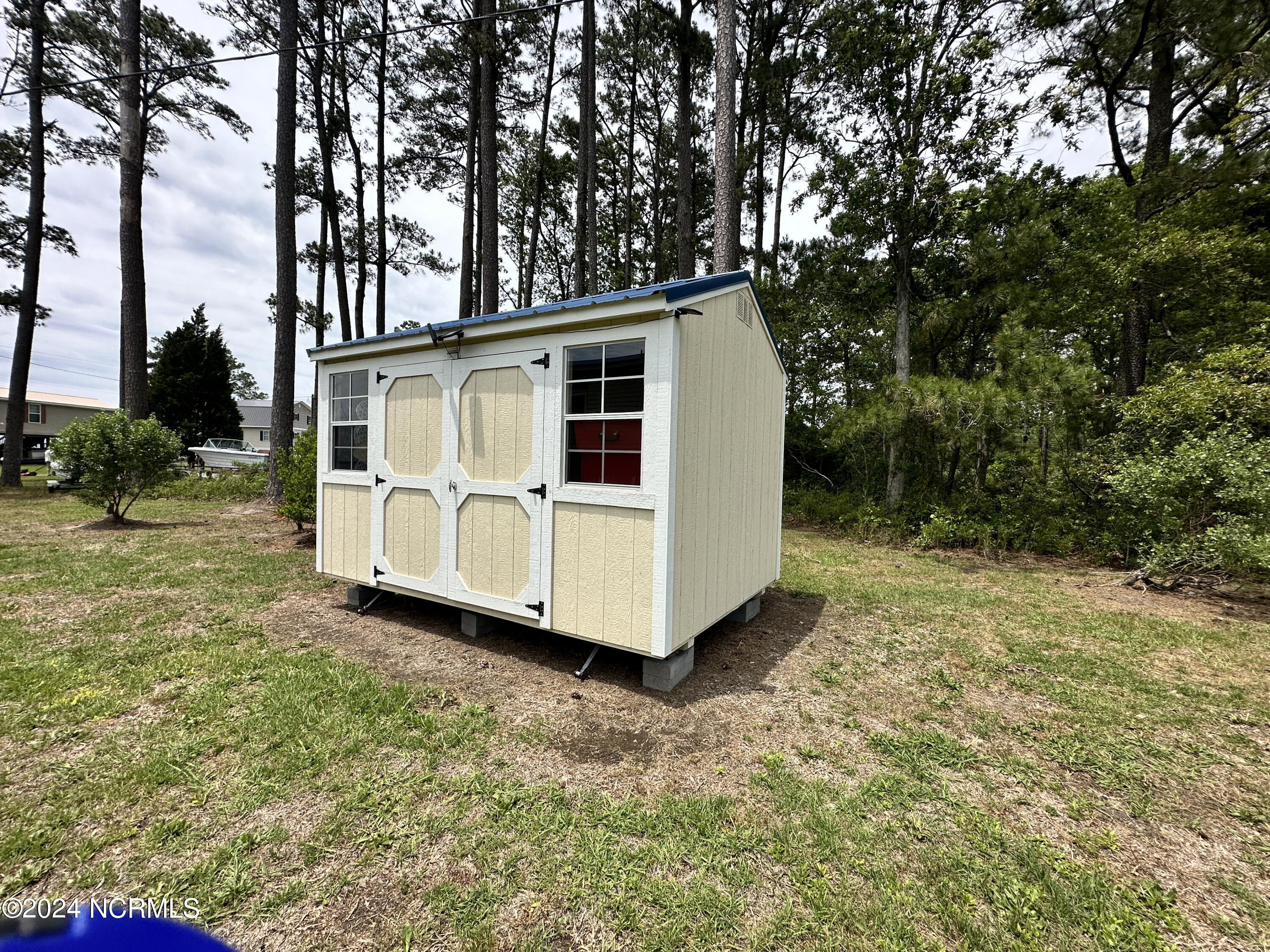 211 Riverview Lane Property Photo 46