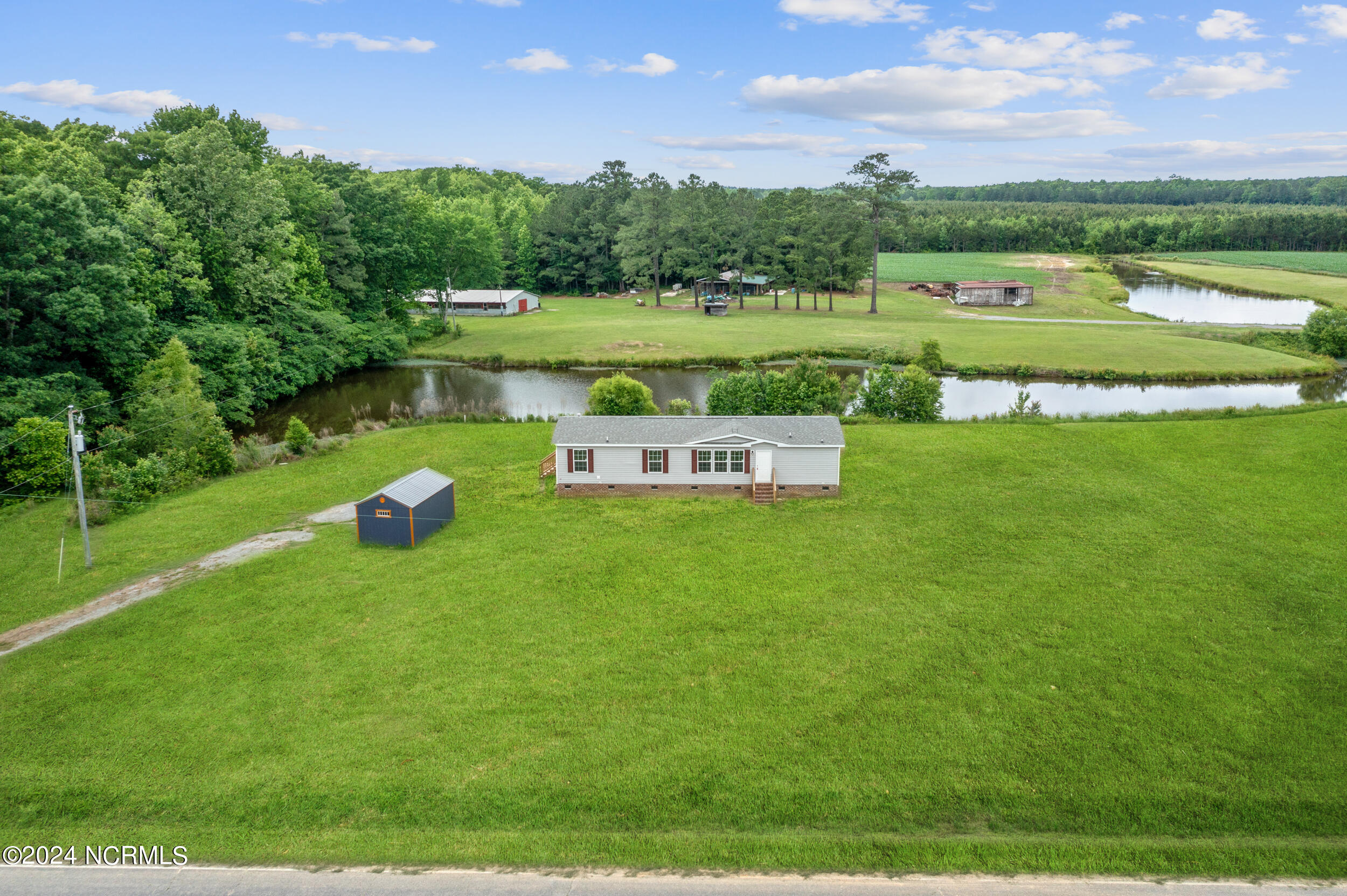 243 Wiccacon Road Property Photo 5