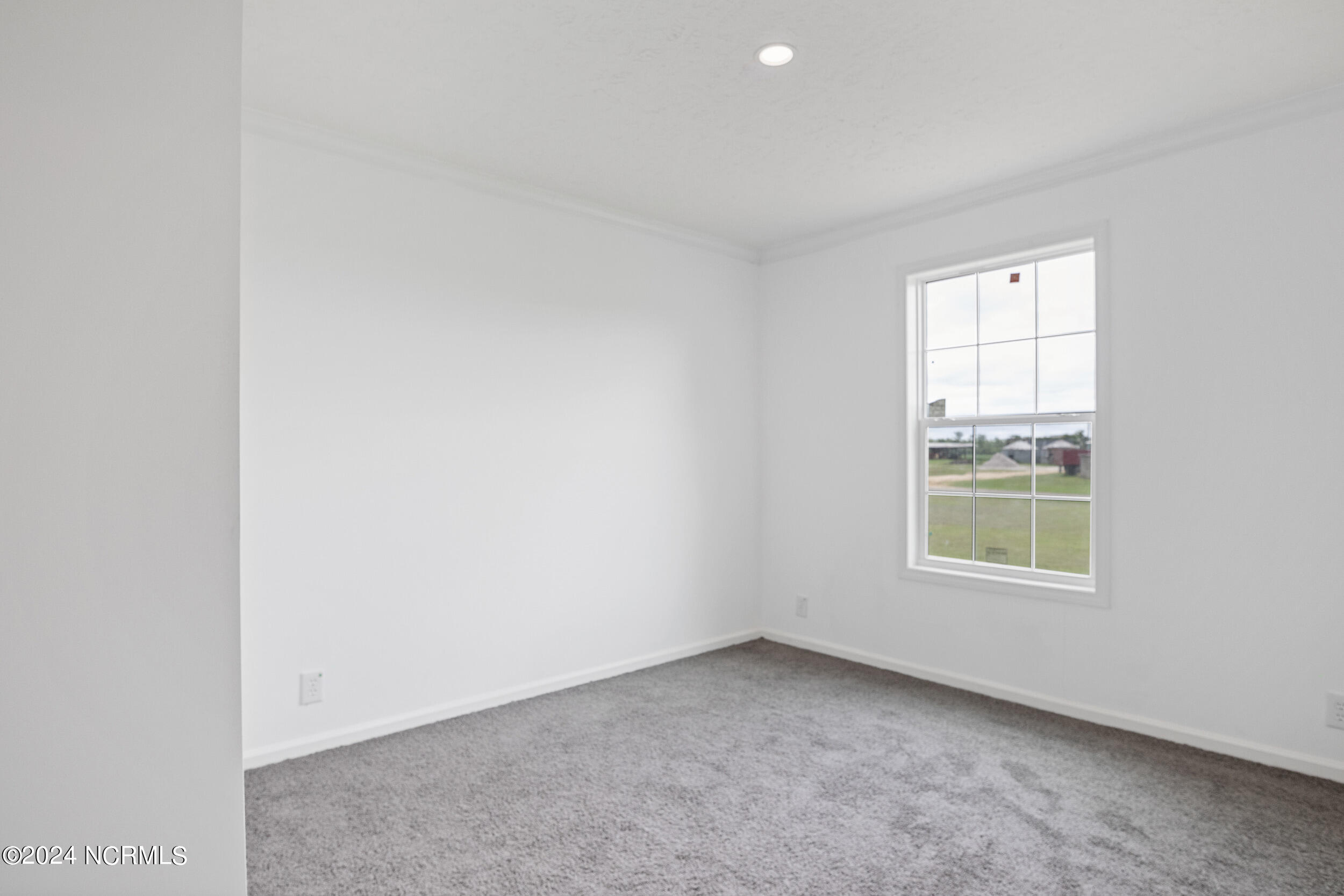 243 Wiccacon Road Property Photo 22