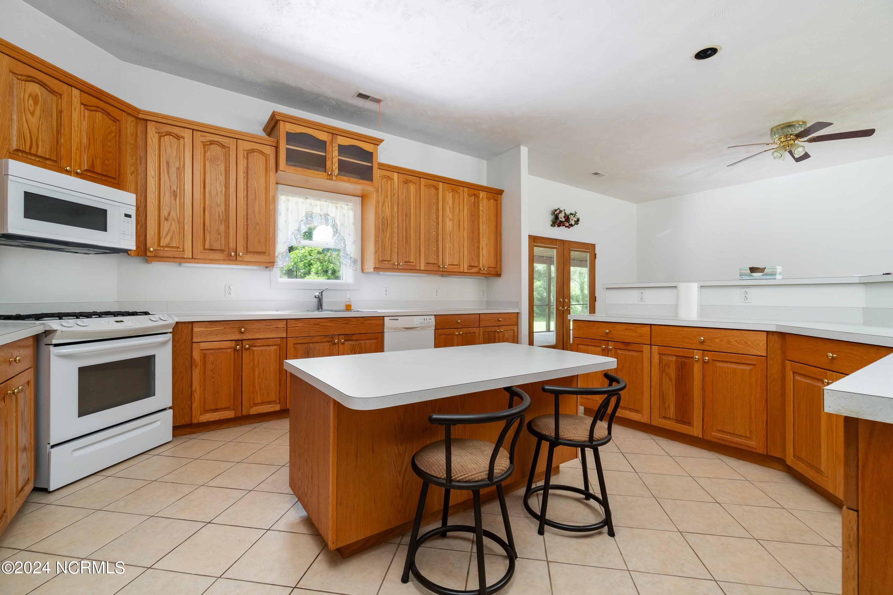 35 Bayview Drive Property Photo 12