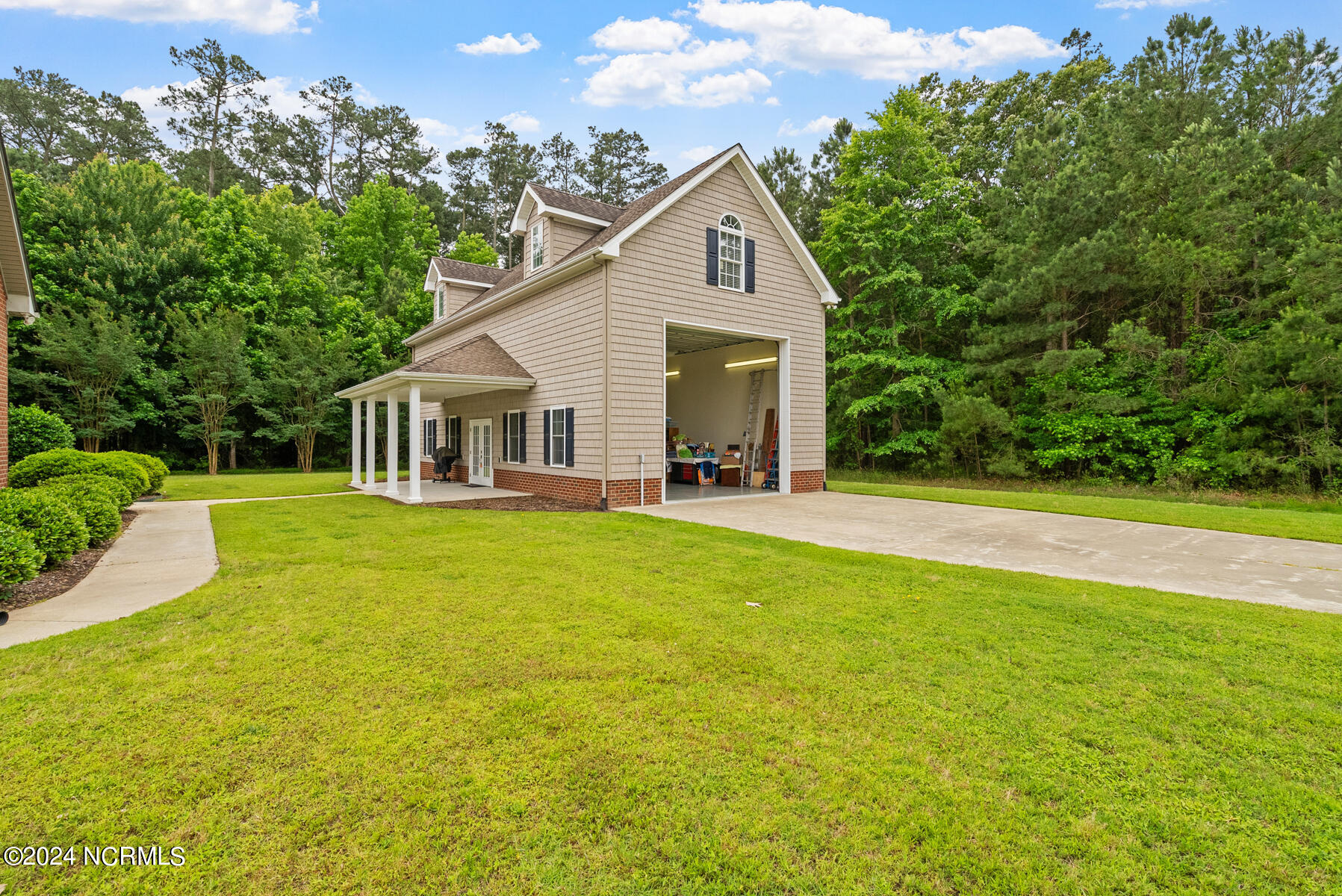 701 Small Drive Property Photo 45