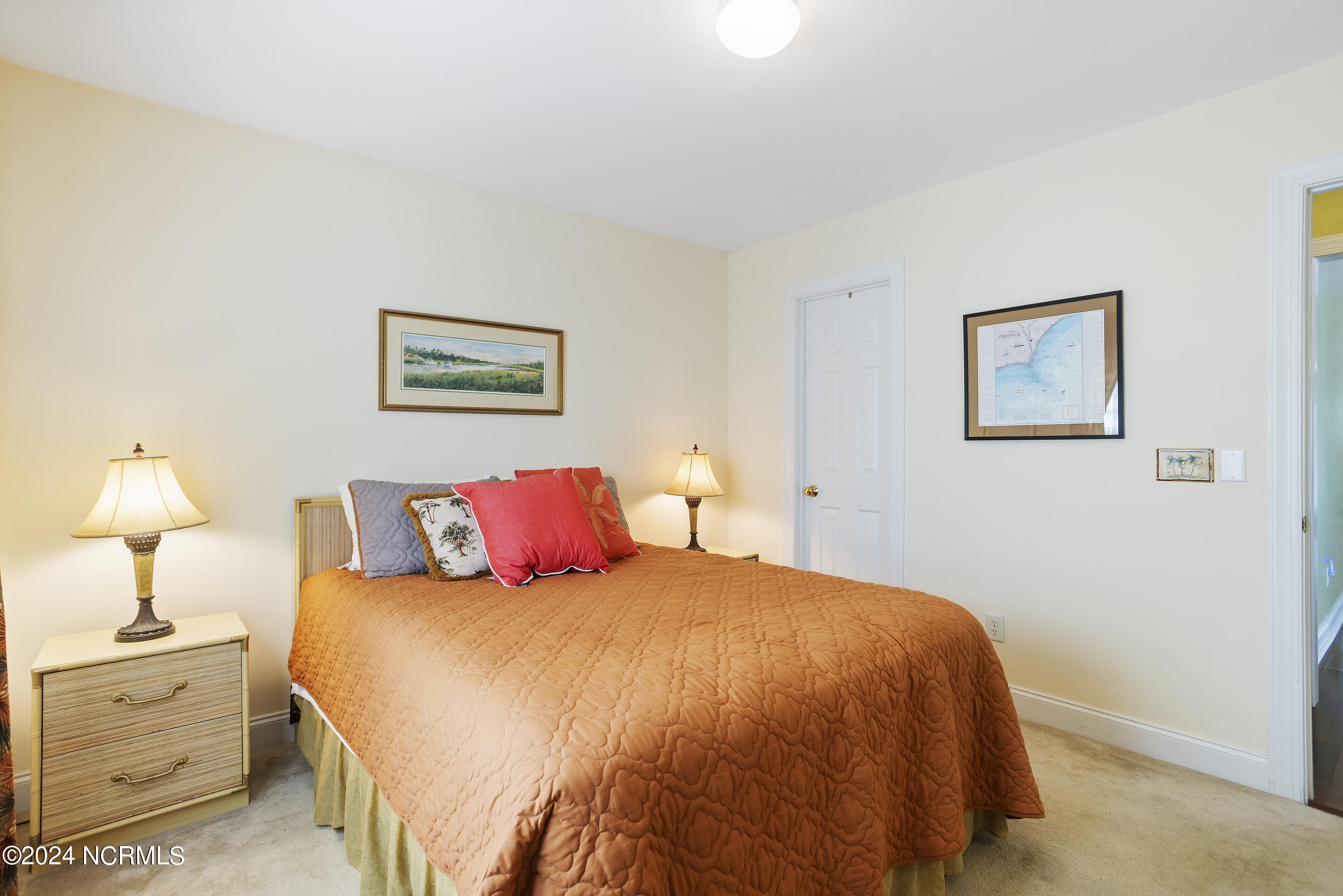 4989 Glen Cove Drive Property Photo 39