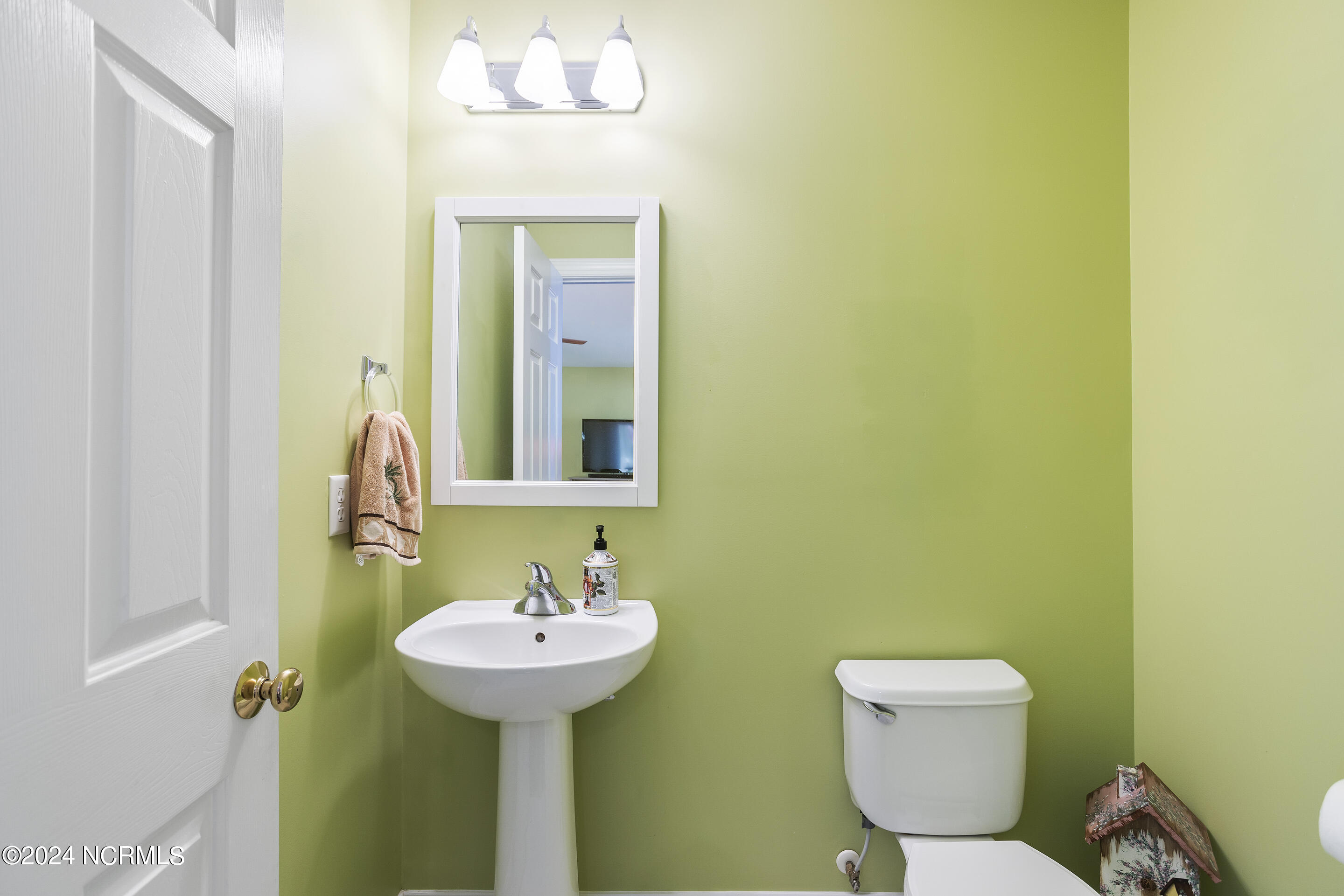 4989 Glen Cove Drive Property Photo 48
