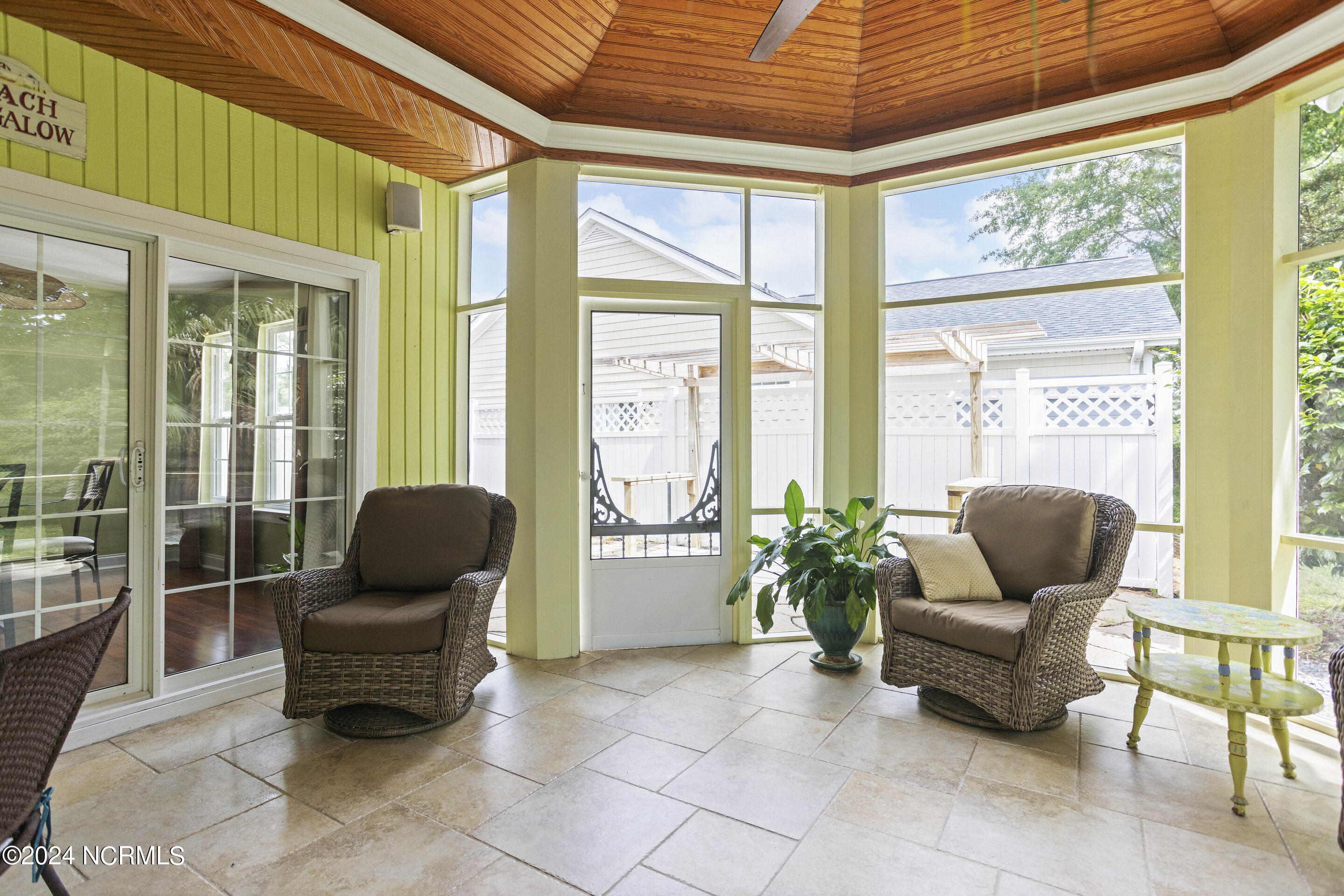 4989 Glen Cove Drive Property Photo 49