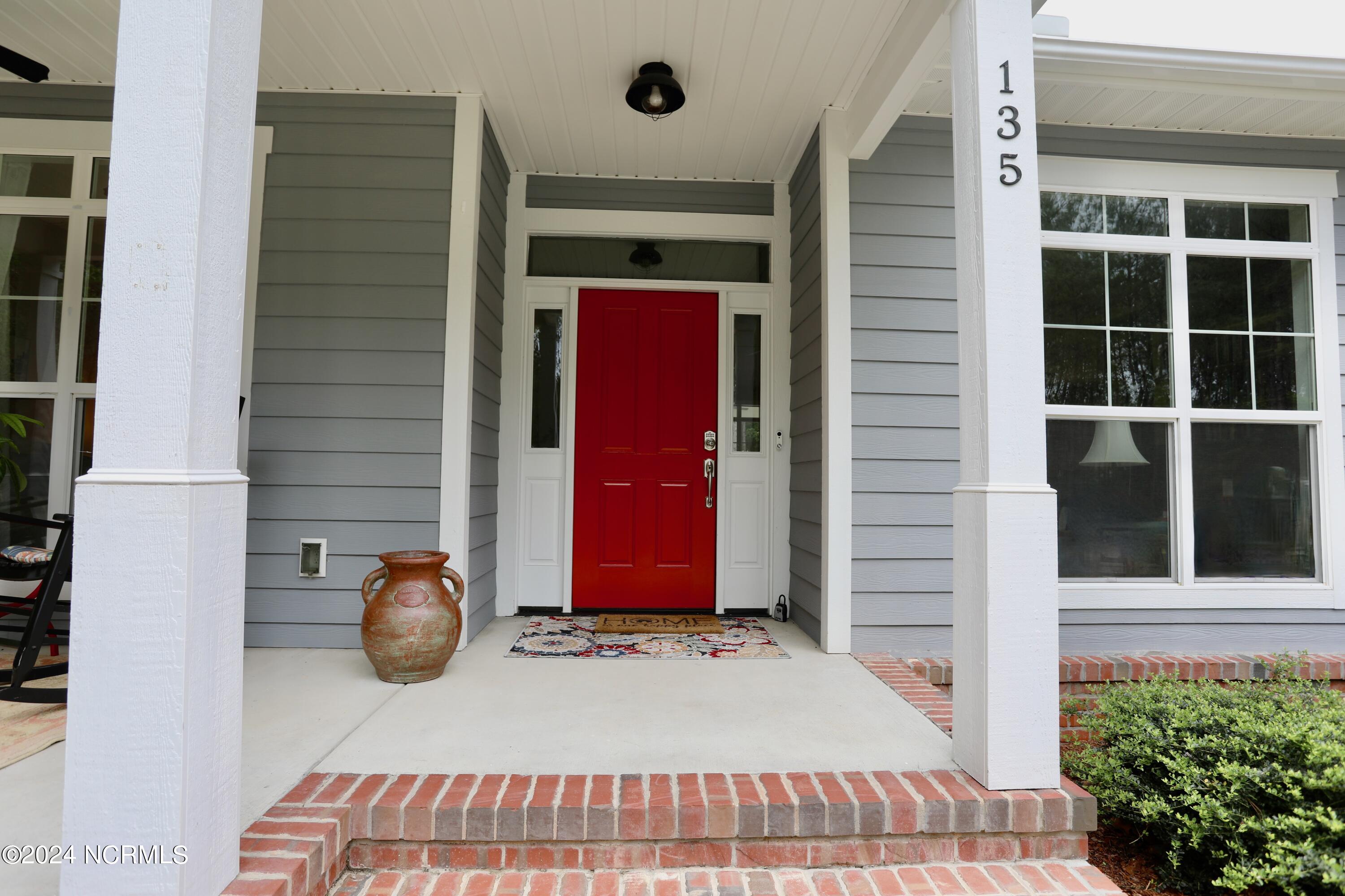 135 Autumn Ridge Property Photo 4