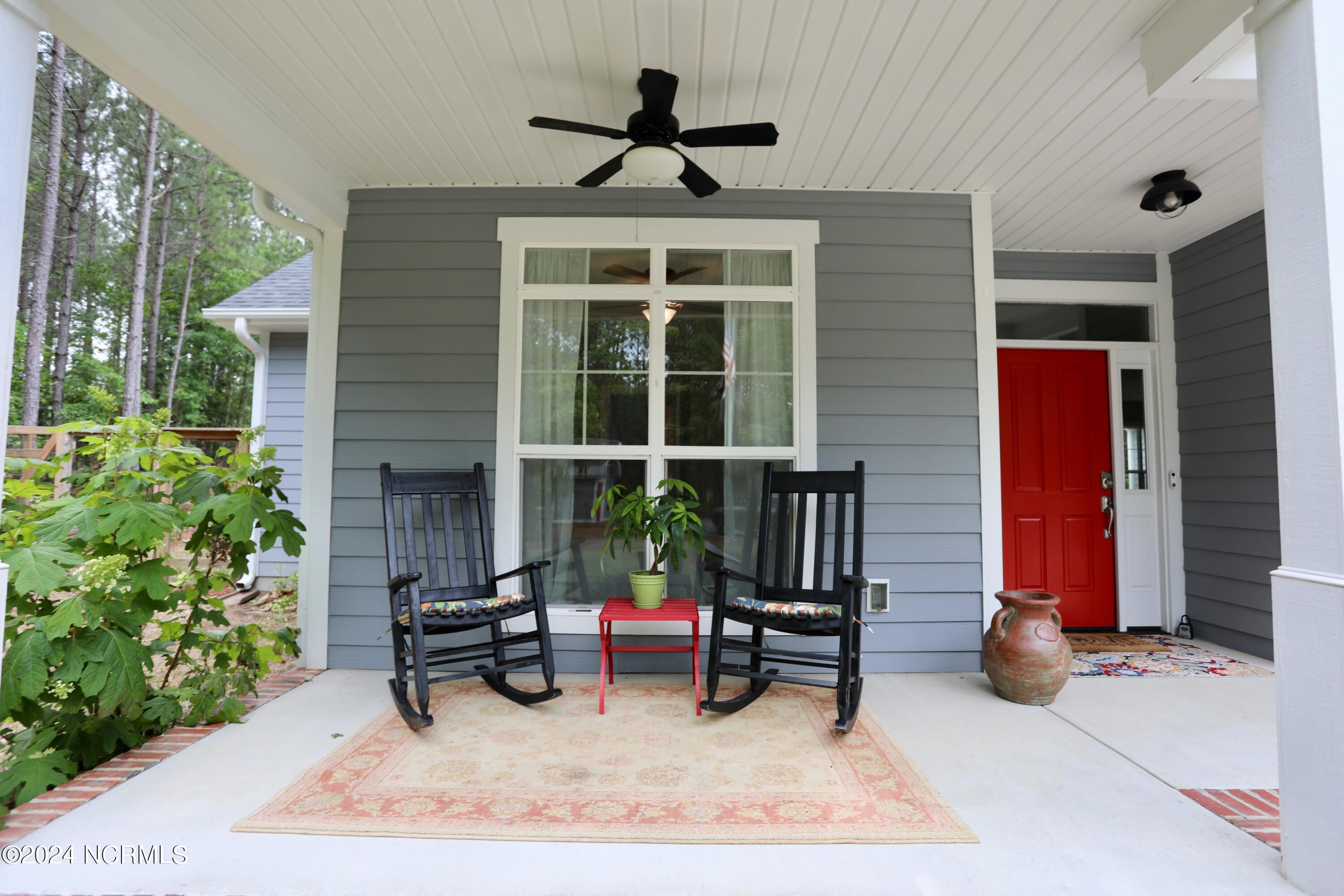 135 Autumn Ridge Property Photo 5