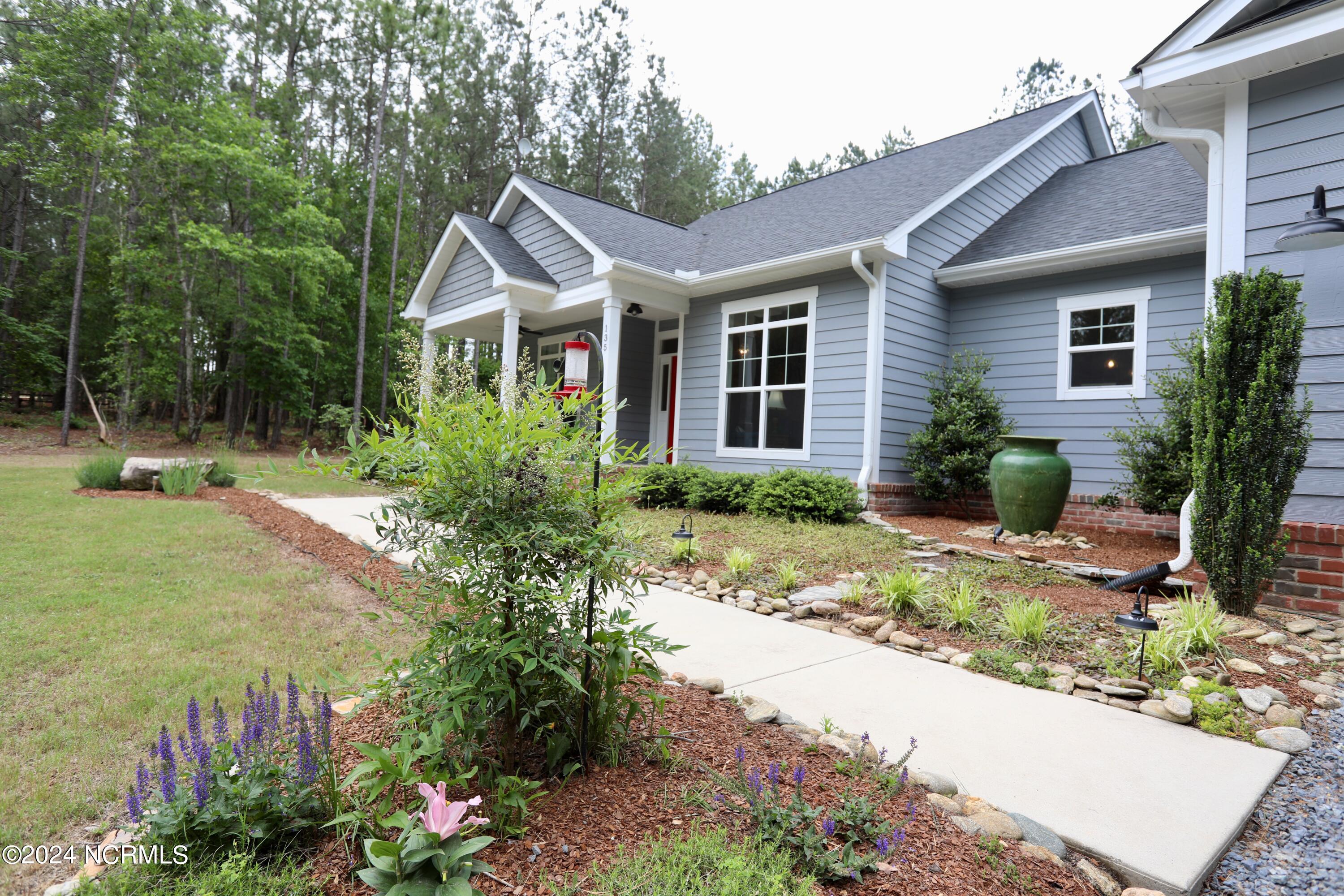 135 Autumn Ridge Property Photo 10