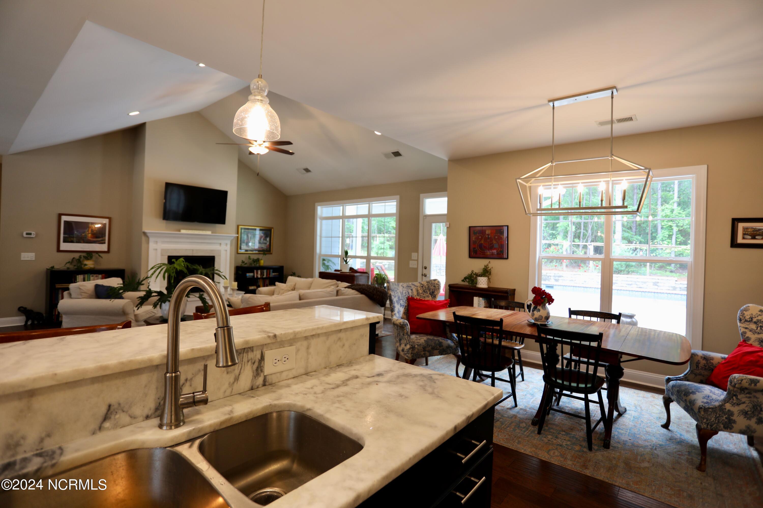 135 Autumn Ridge Property Photo 32