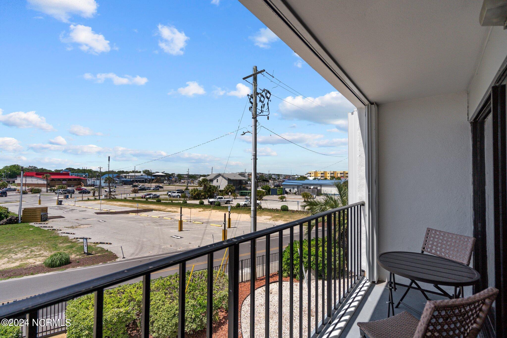 222 Carolina Beach Avenue 107 Property Photo 23