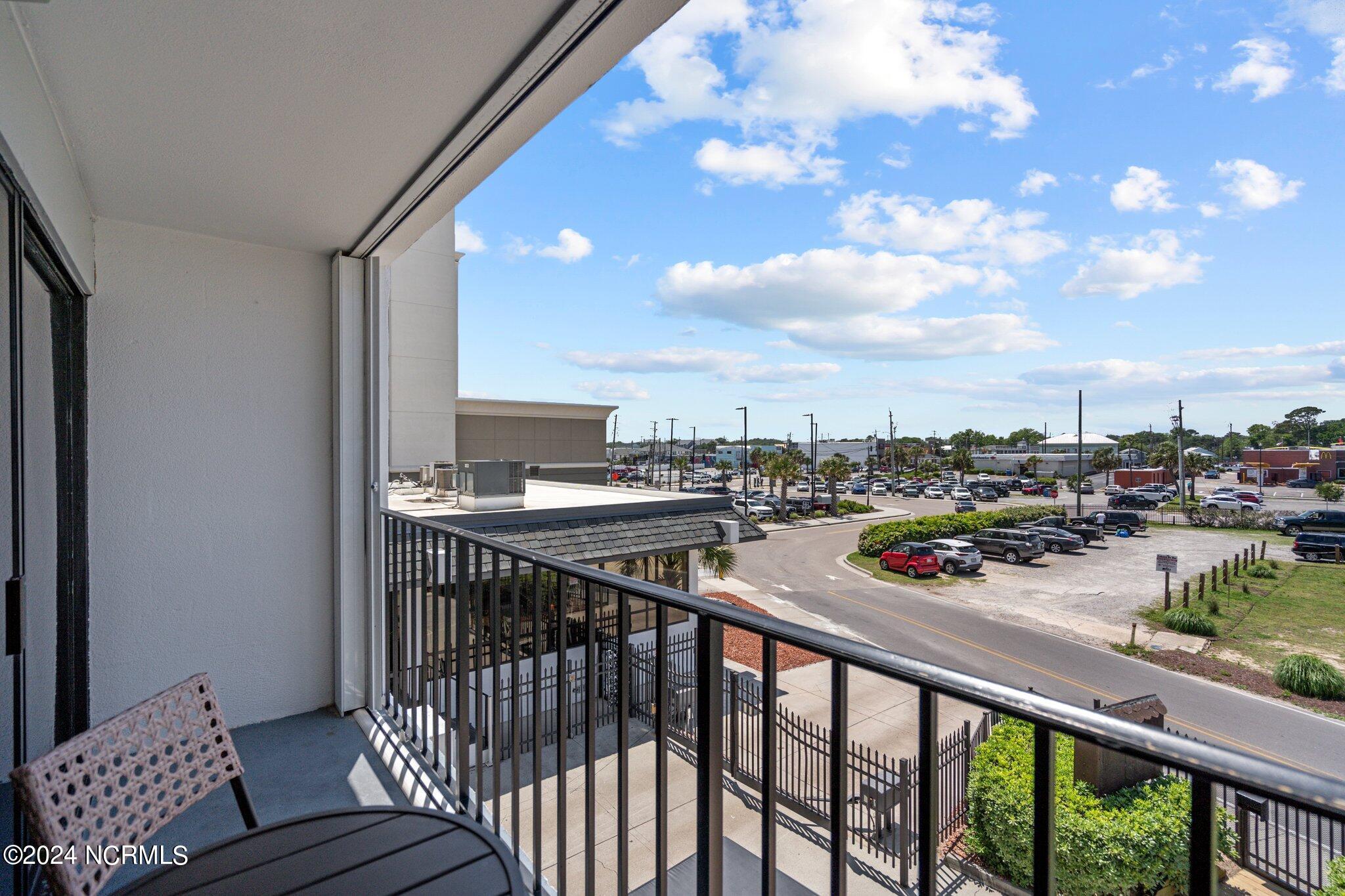 222 Carolina Beach Avenue 107 Property Photo 25