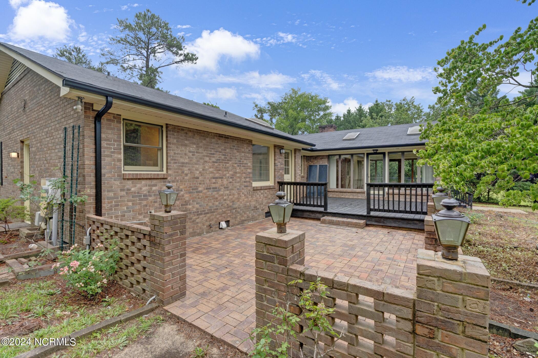 232 County Home Road Property Photo 8