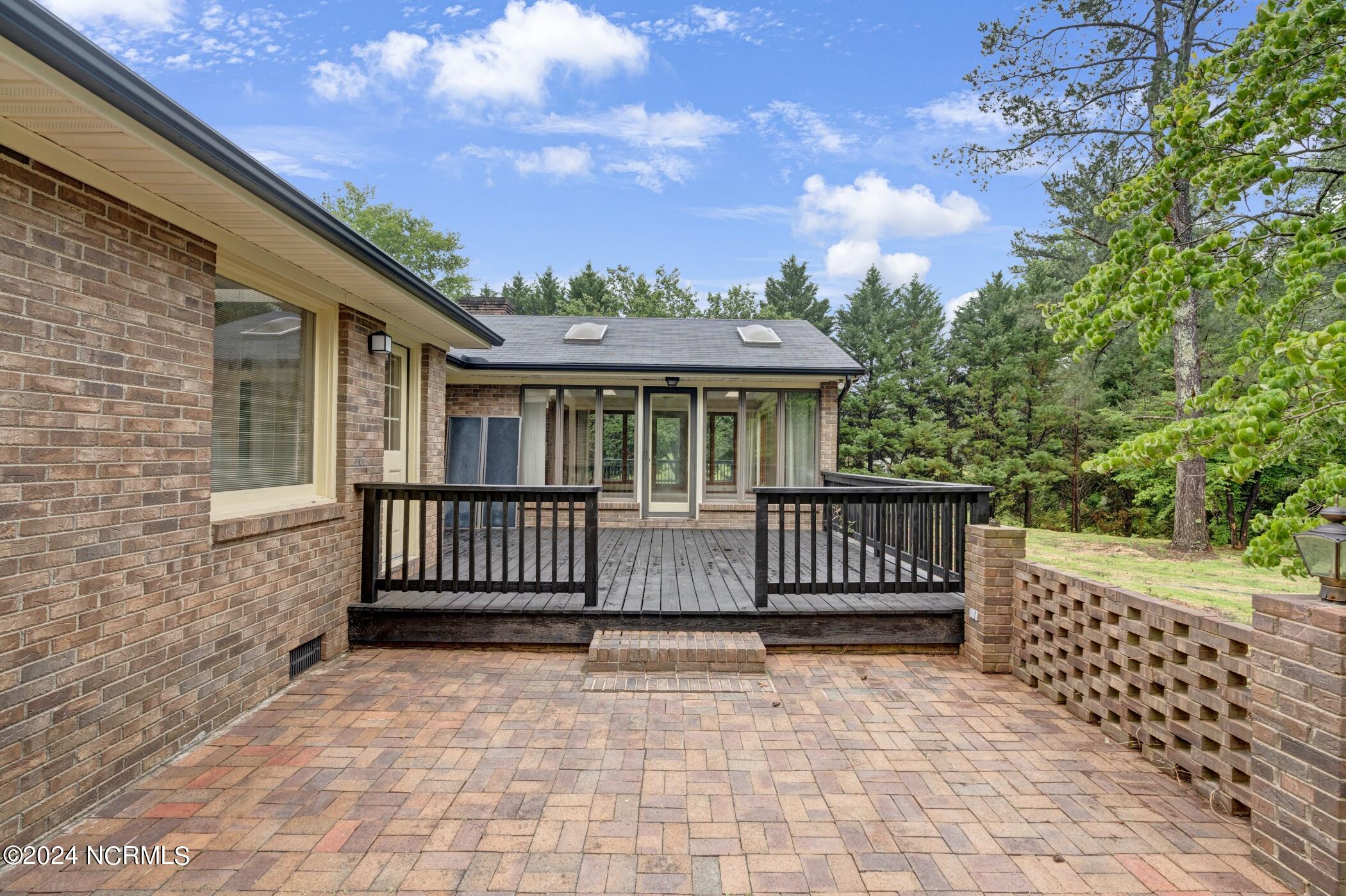 232 County Home Road Property Photo 9