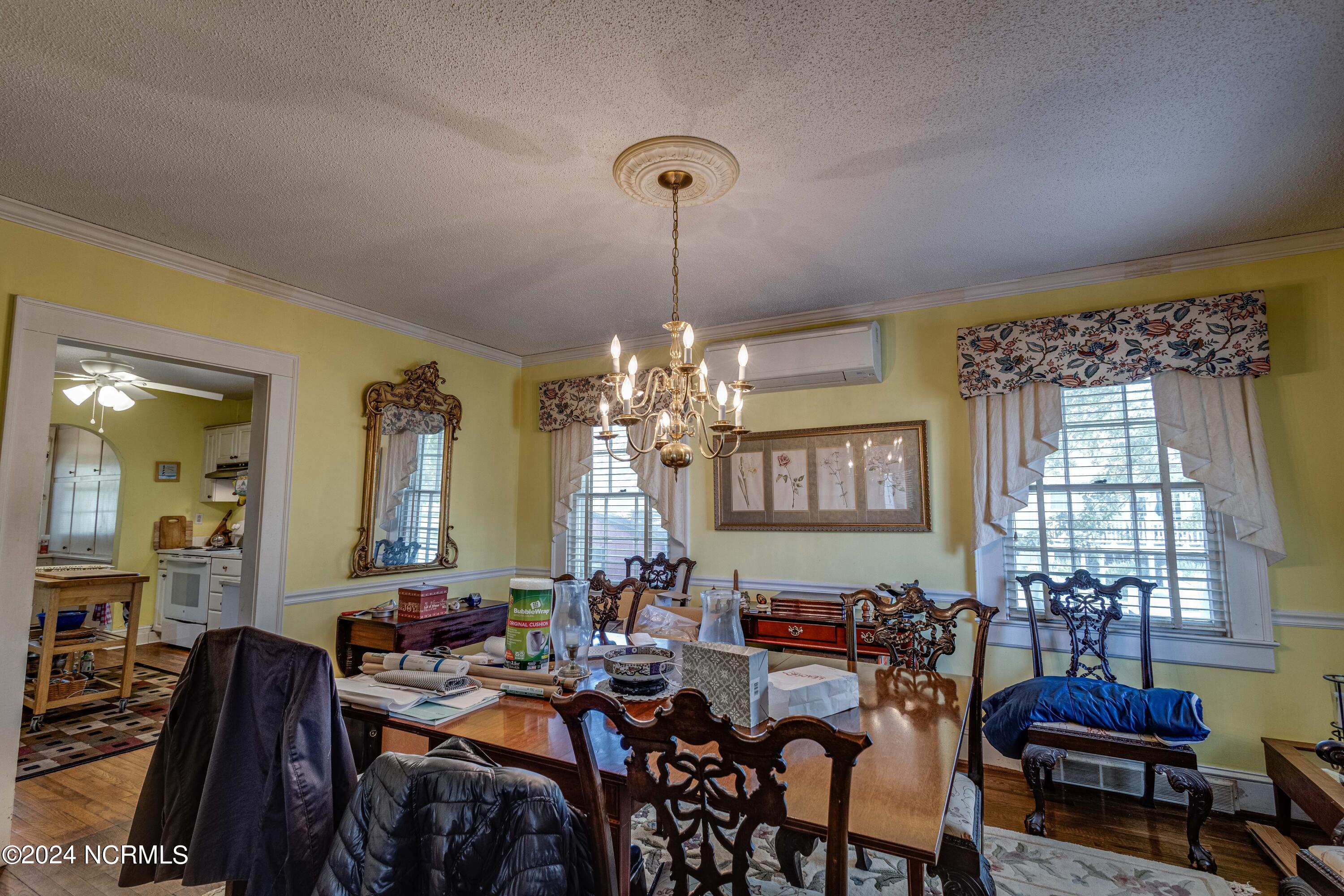 241 Riverview Street Property Photo 12