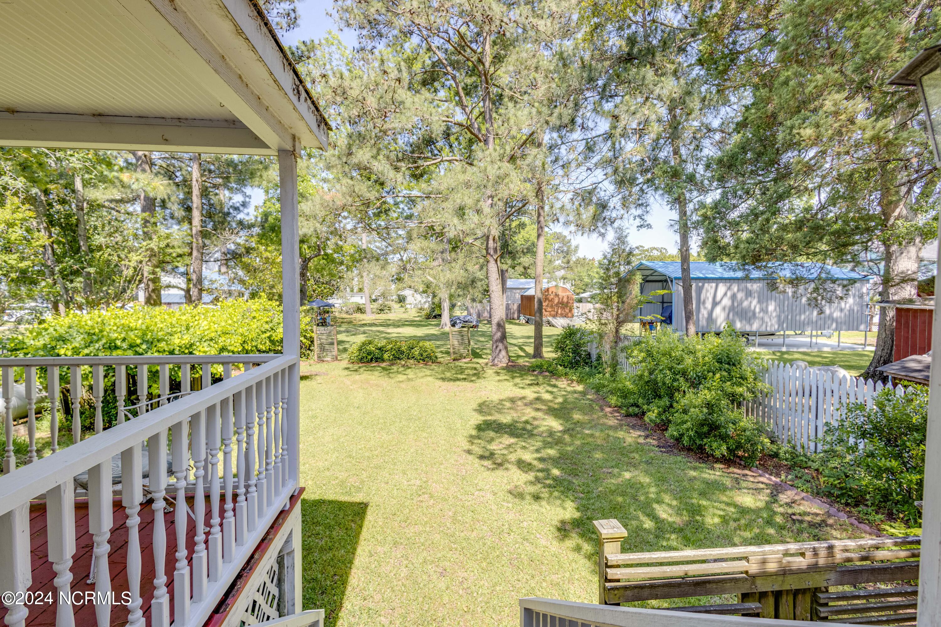 241 Riverview Street Property Photo 46