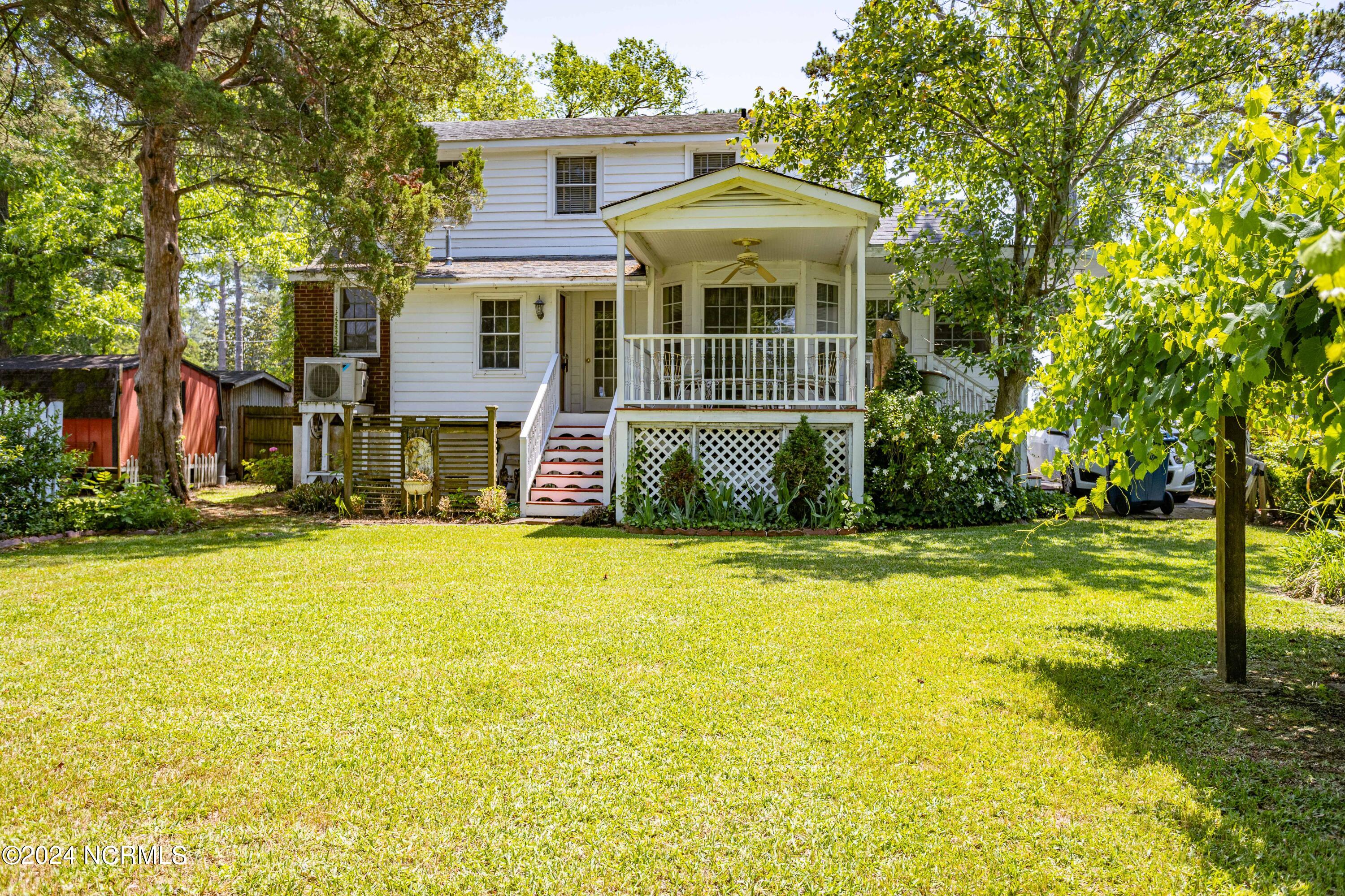 241 Riverview Street Property Photo 48
