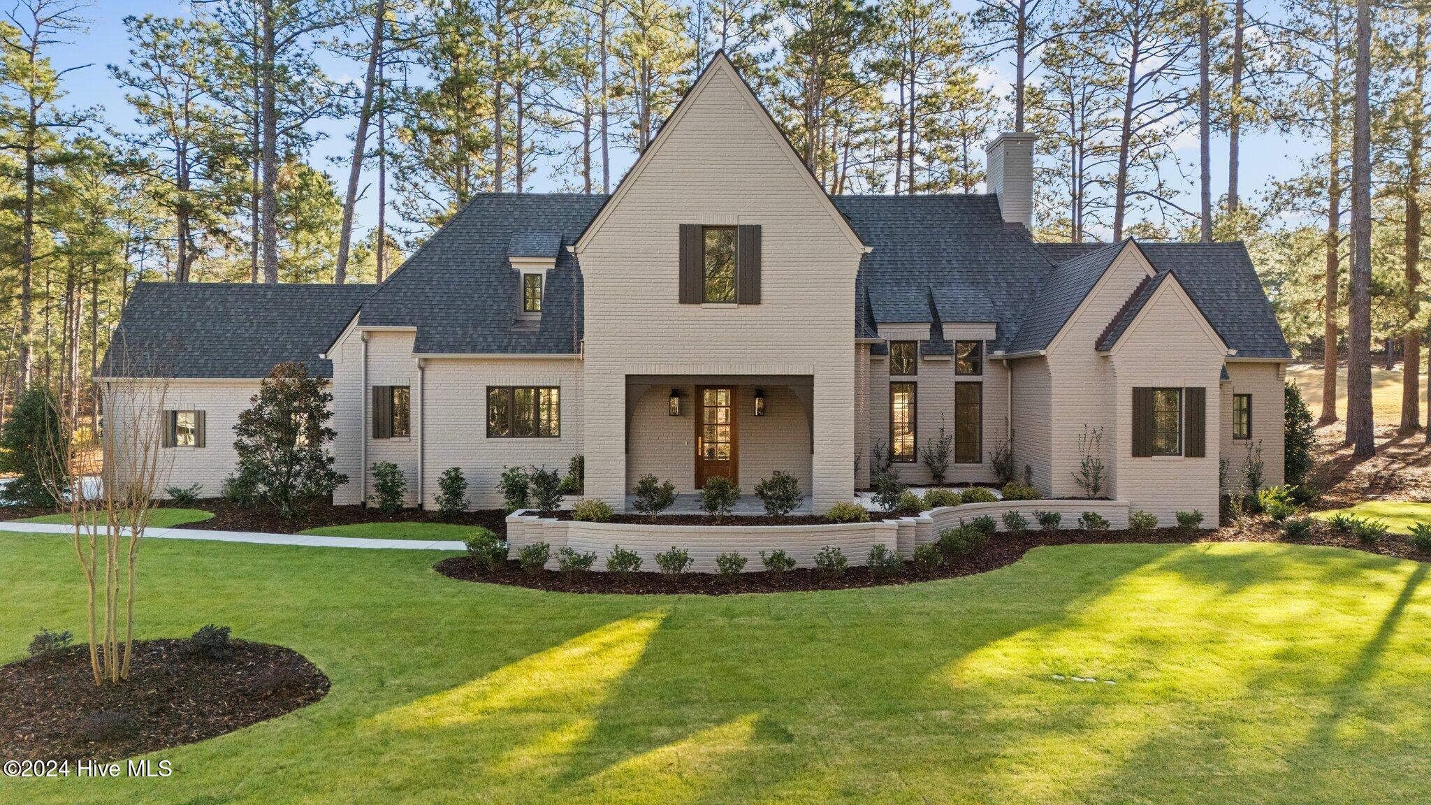124 Westwood Road Property Photo
