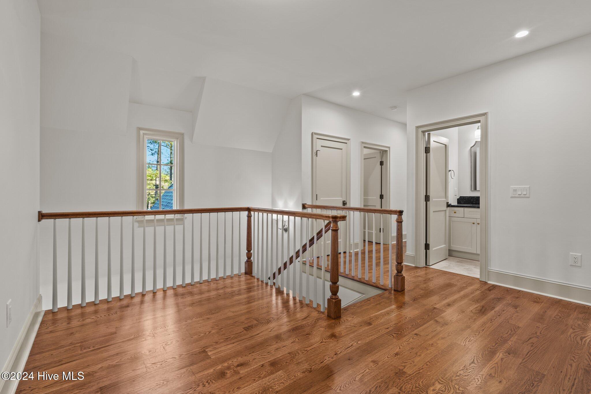 124 Westwood Road Property Photo 29