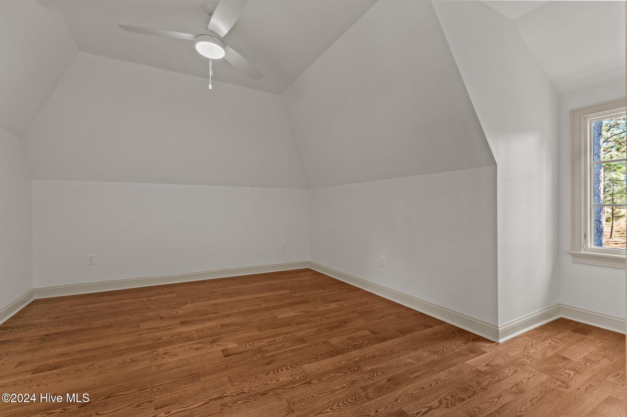 124 Westwood Road Property Photo 37