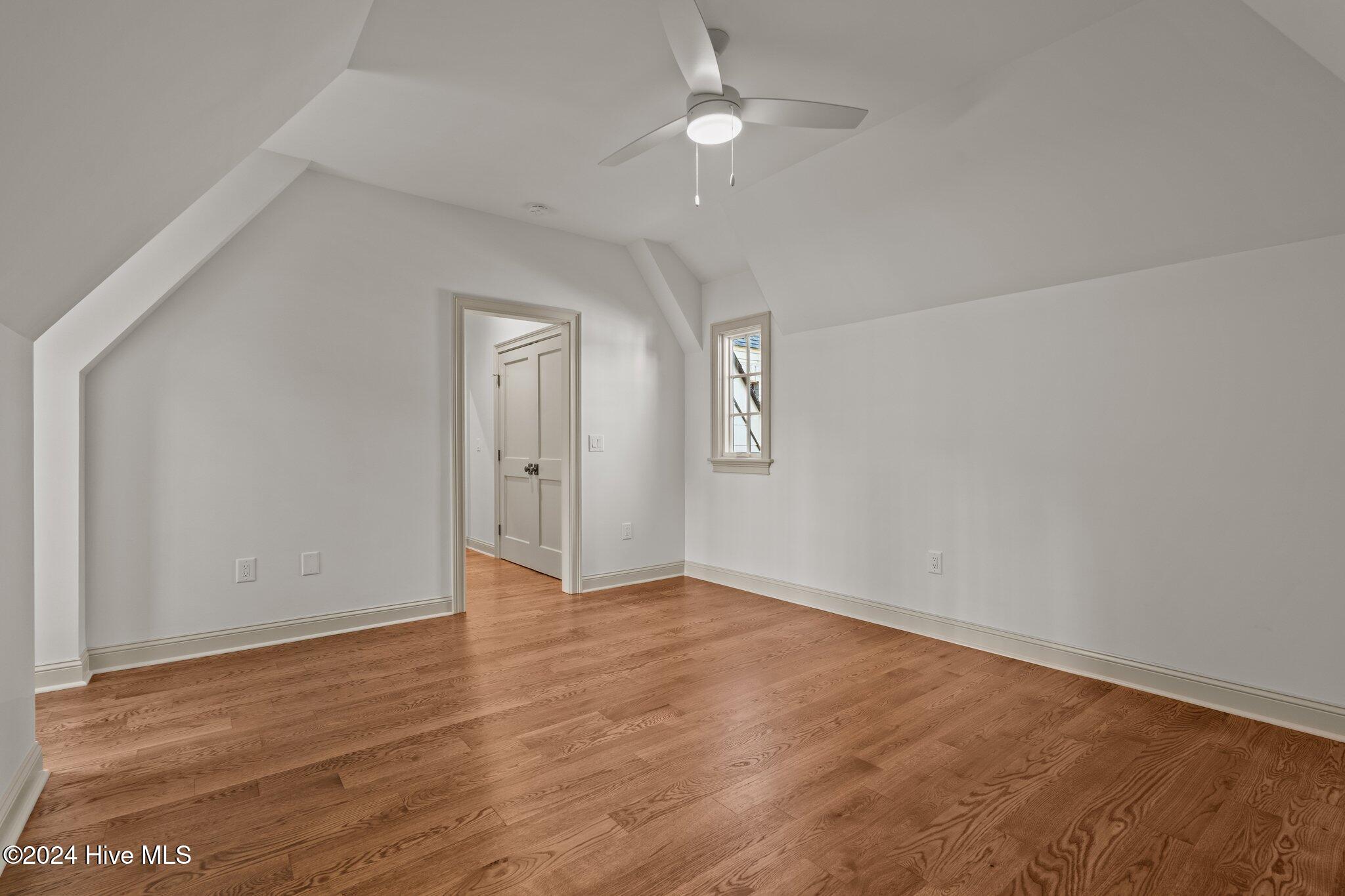 124 Westwood Road Property Photo 38