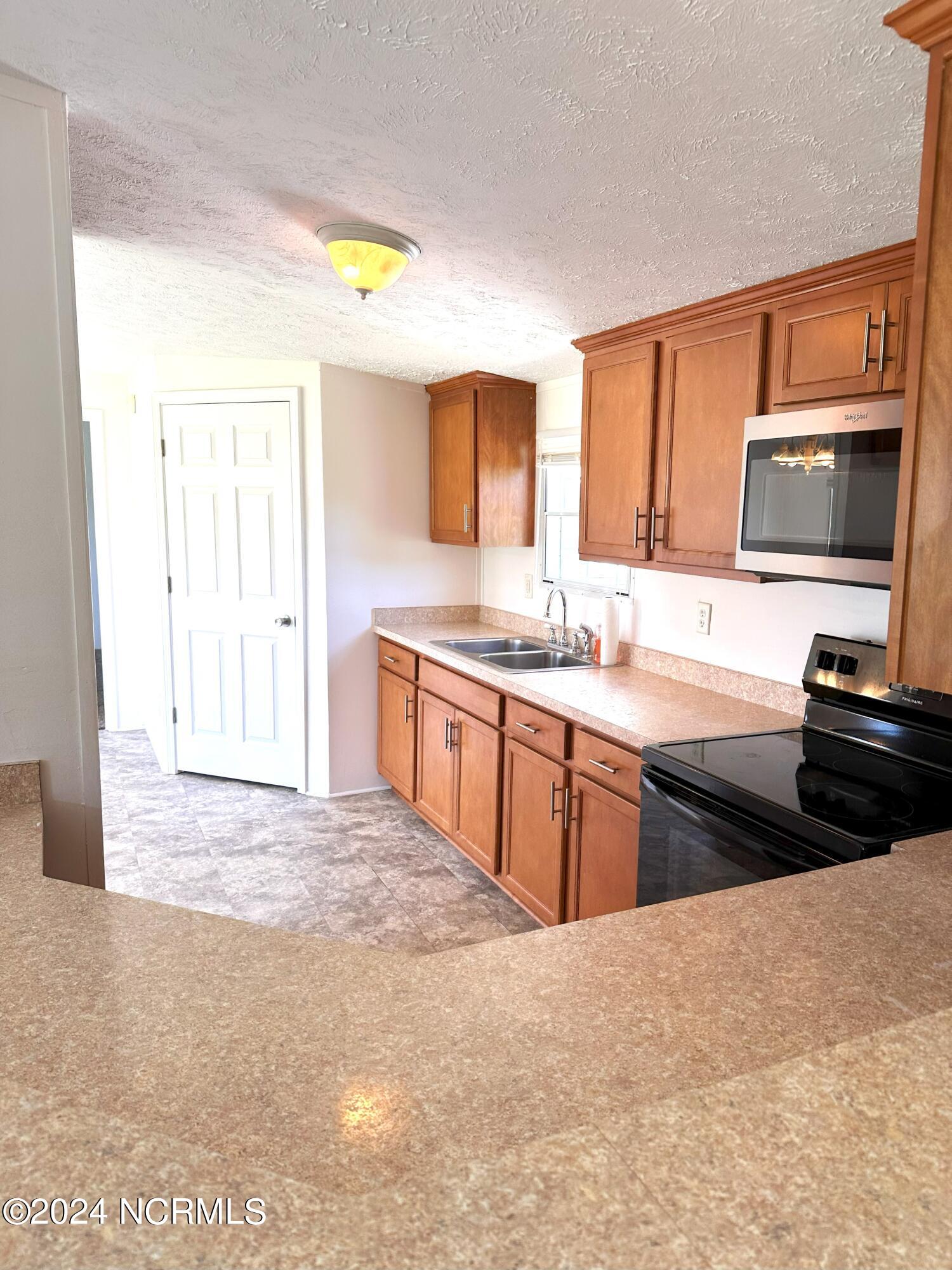 119 Canal Street Property Photo 6