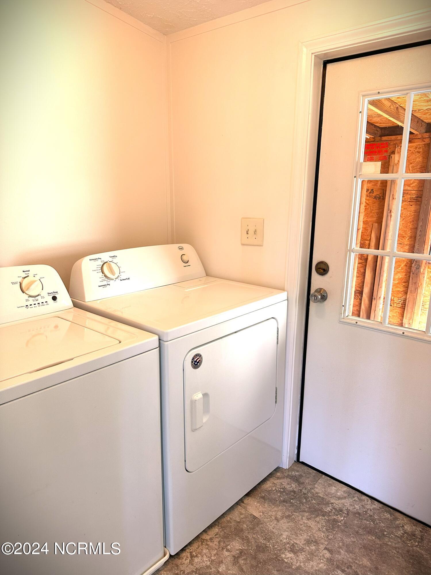 119 Canal Street Property Photo 17