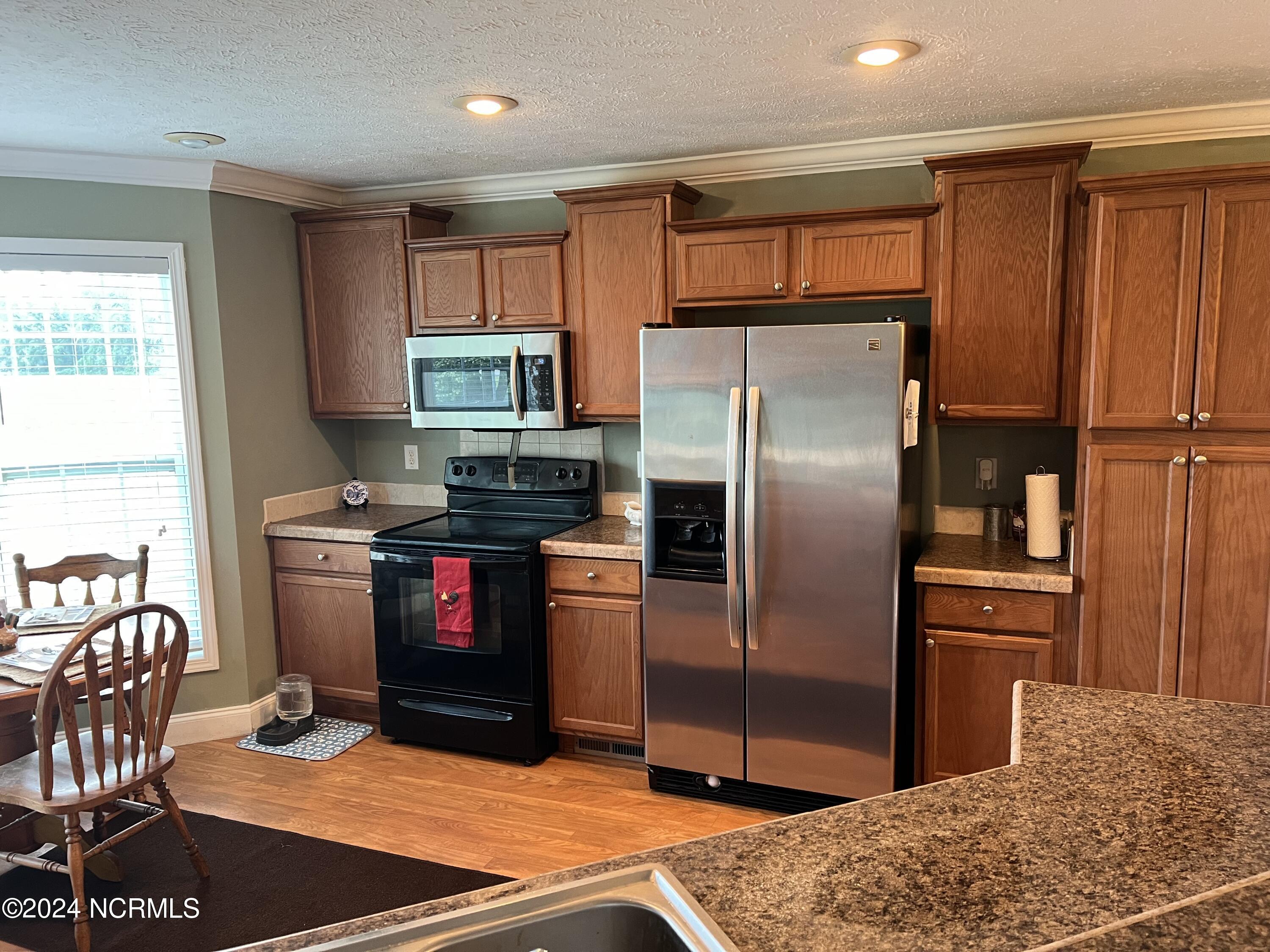 10489 Haynes Lennon Highway Property Photo 6