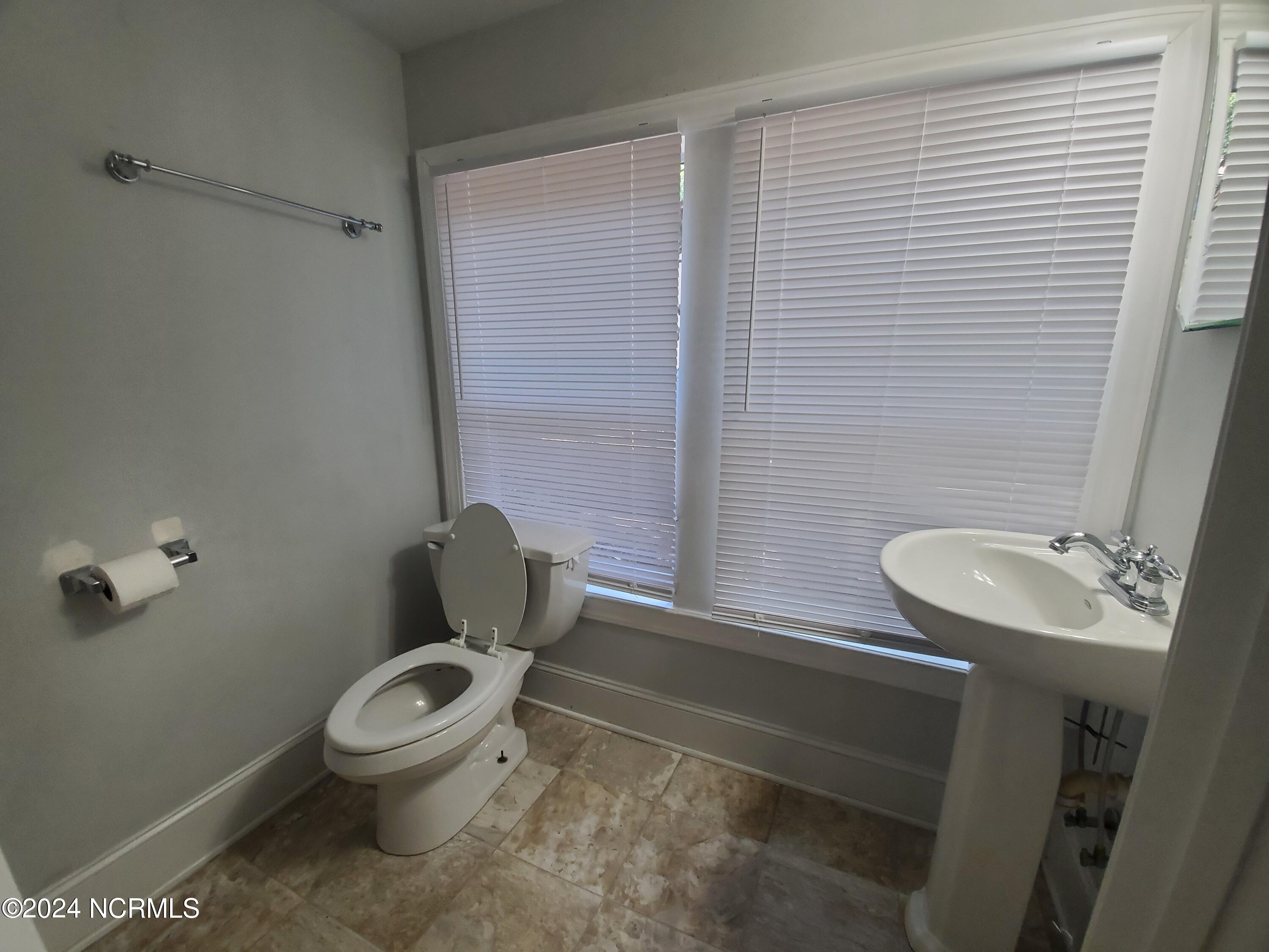 204 N Eastern Street Property Photo 10