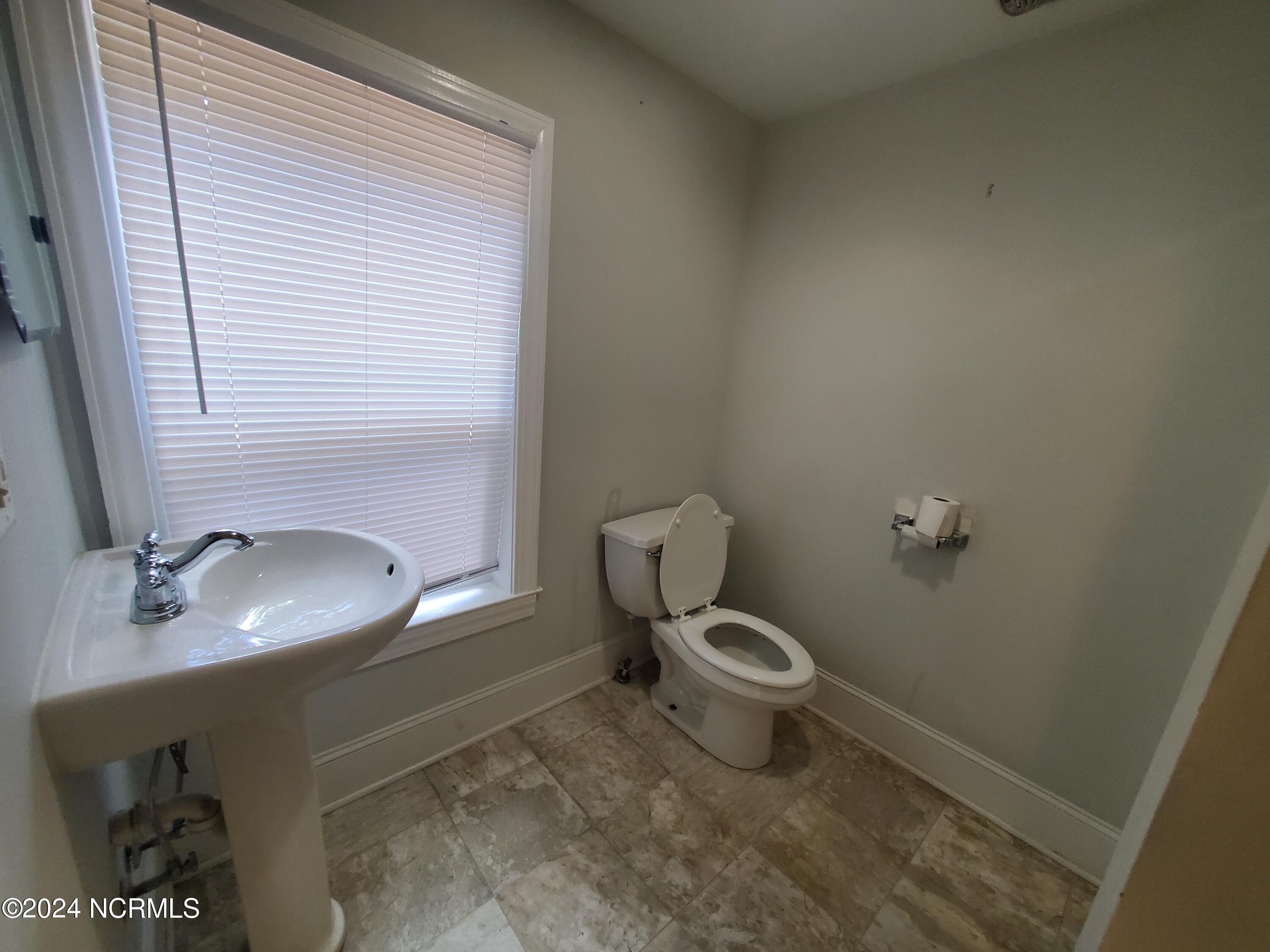 204 N Eastern Street Property Photo 14
