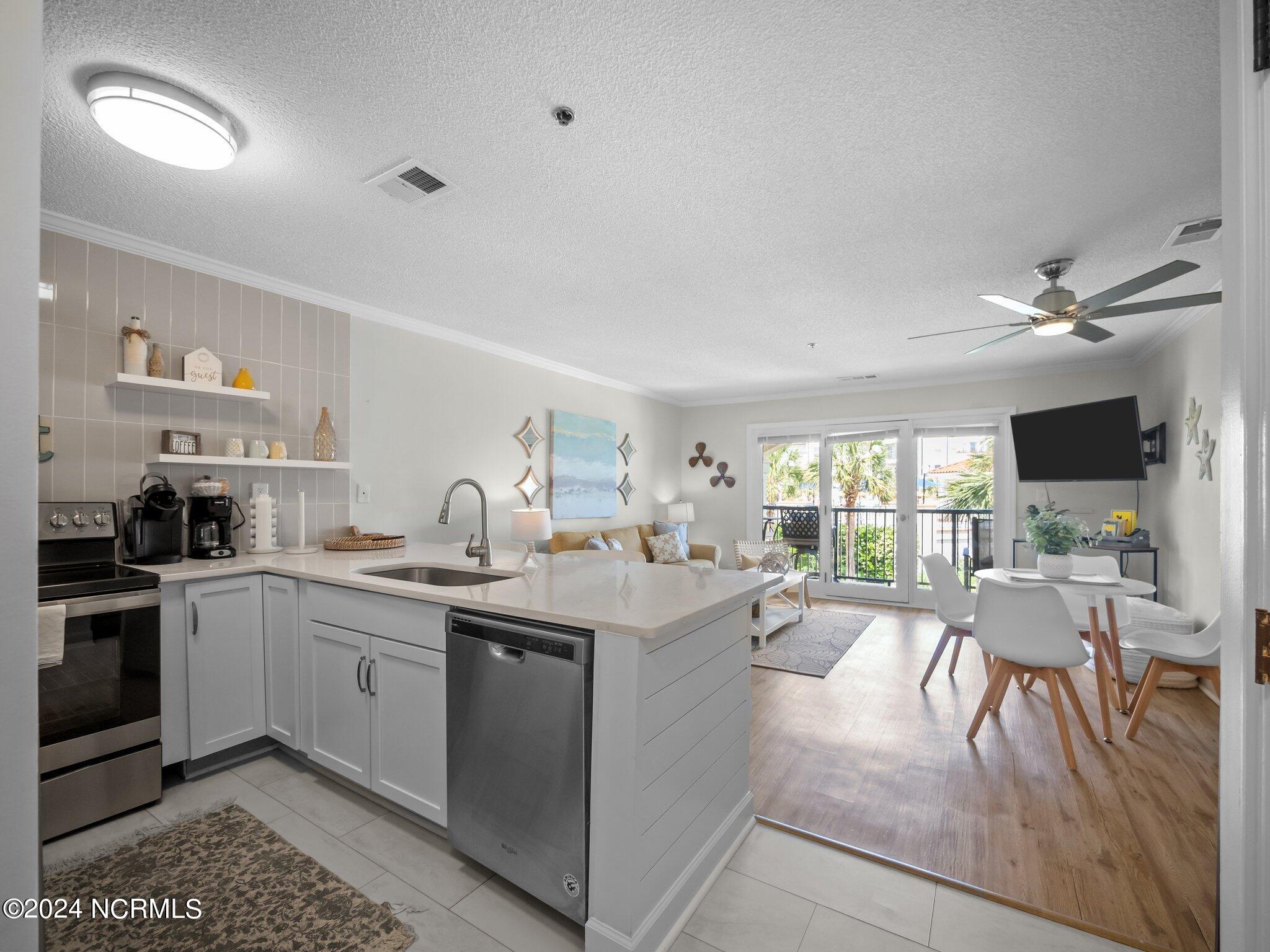790 New River Inlet Road Unit 108a Property Photo 4