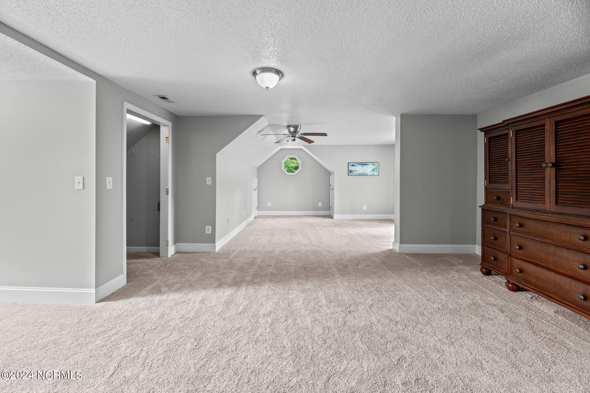 921 Hurricane Court Property Photo 14