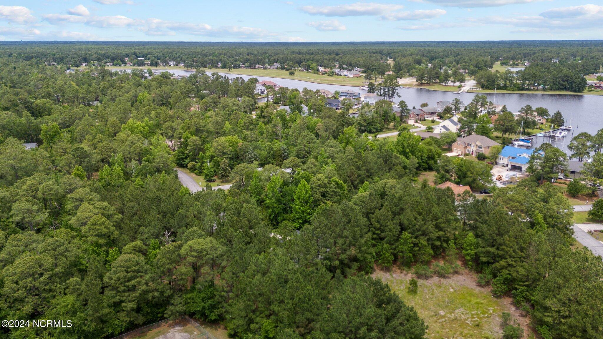 921 Hurricane Court Property Photo 31