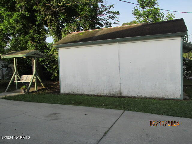 607 Carthage Road Property Photo 3